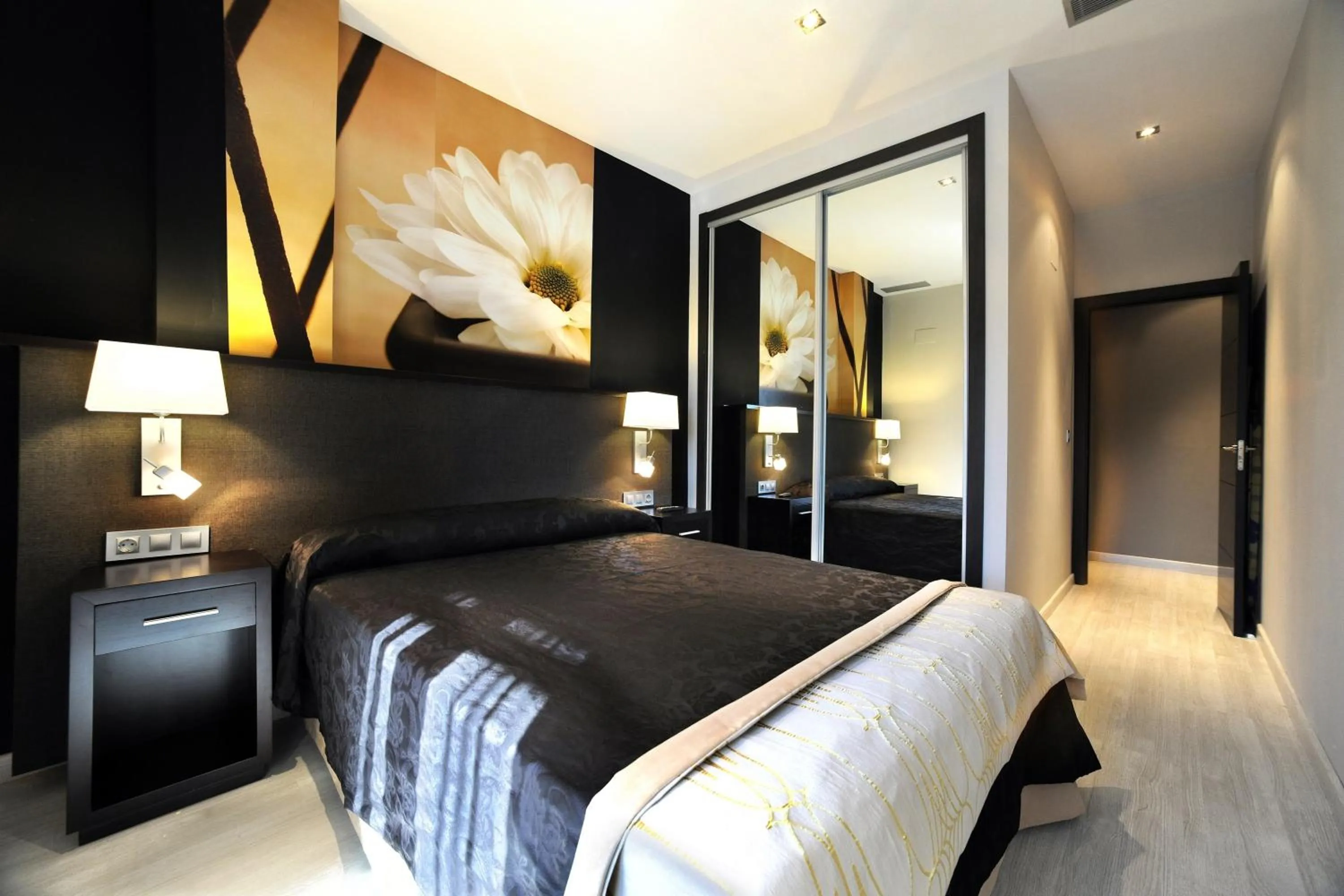 Bed in Leo Deluxe Punta Umbría