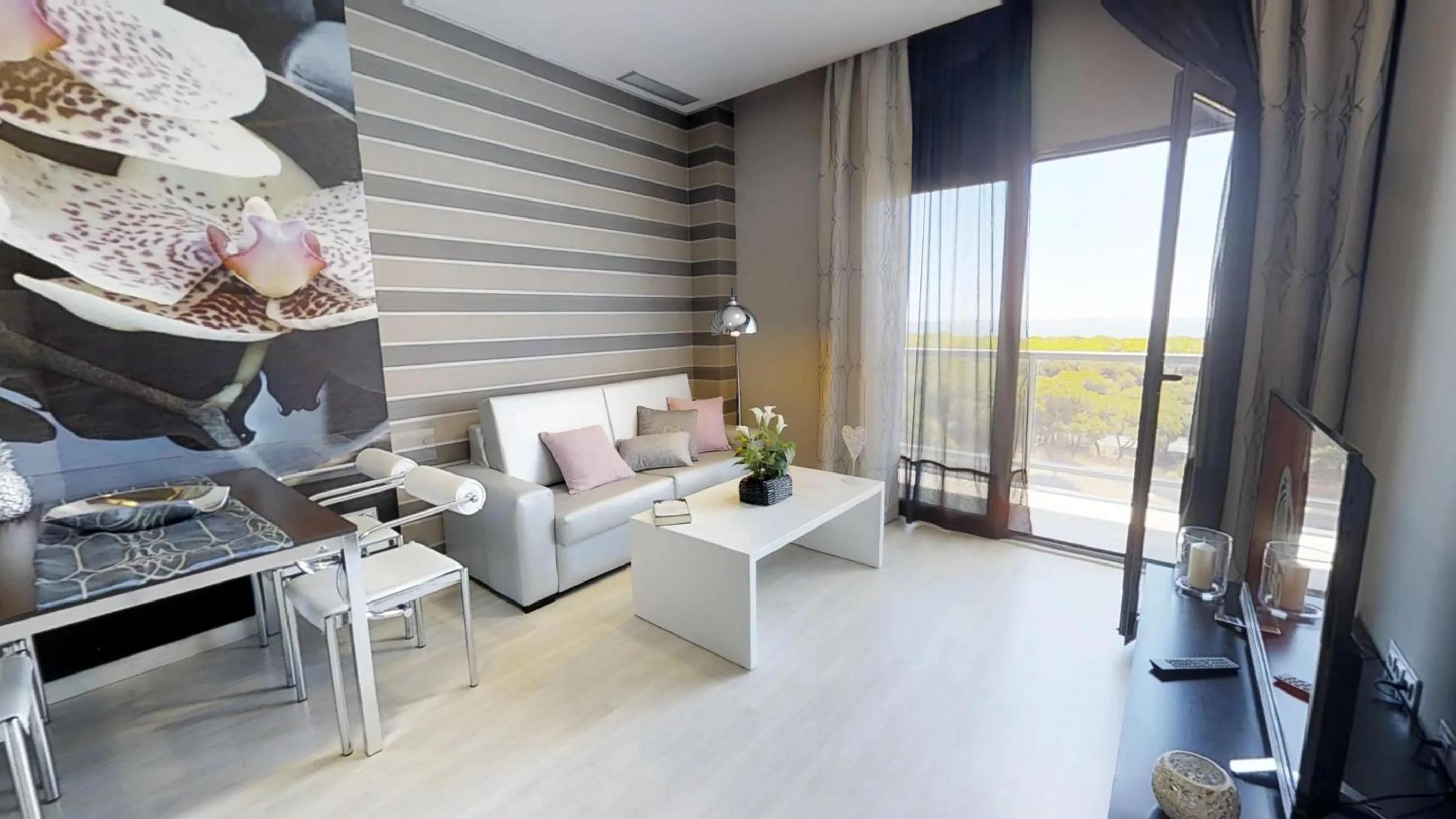 Living room in Leo Deluxe Punta Umbría