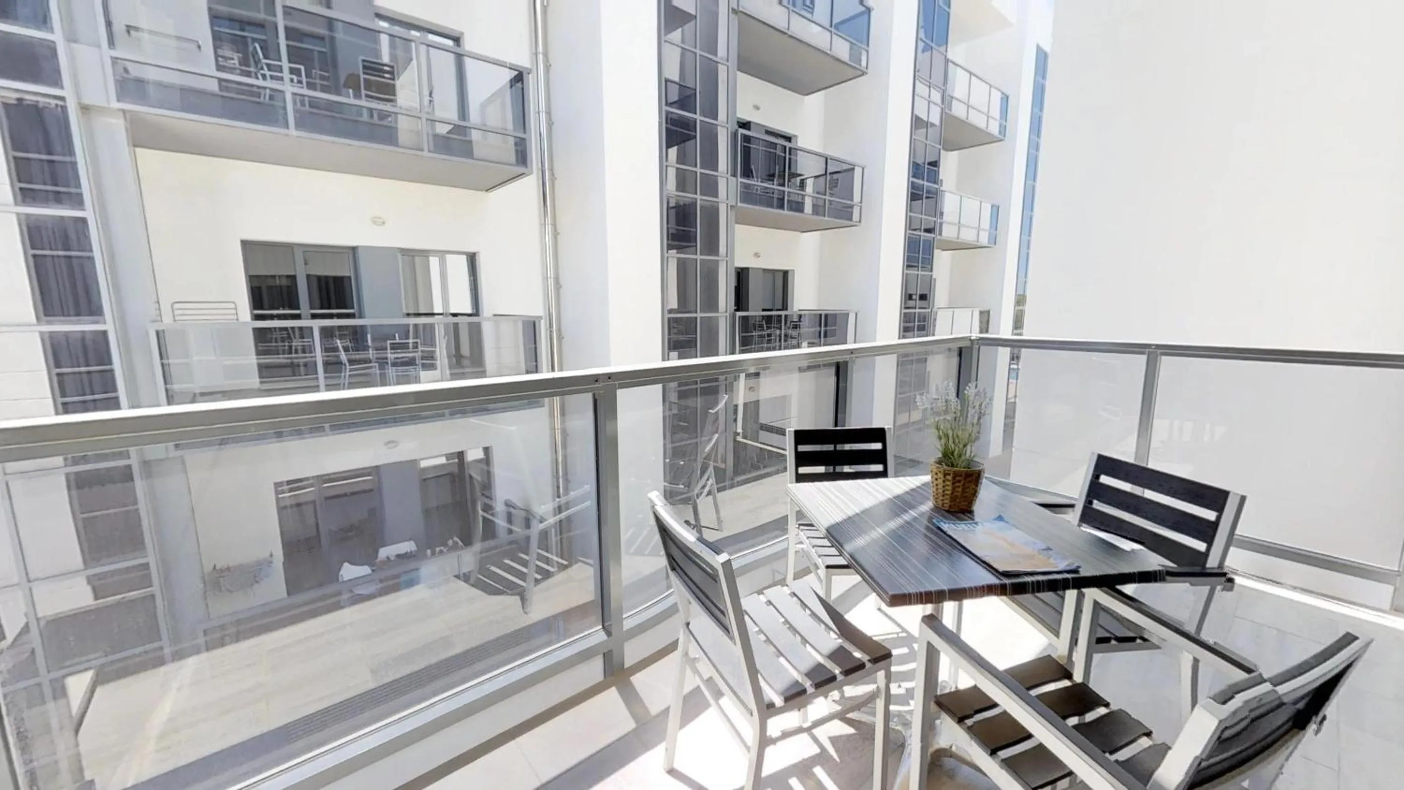 Patio in Leo Deluxe Punta Umbría