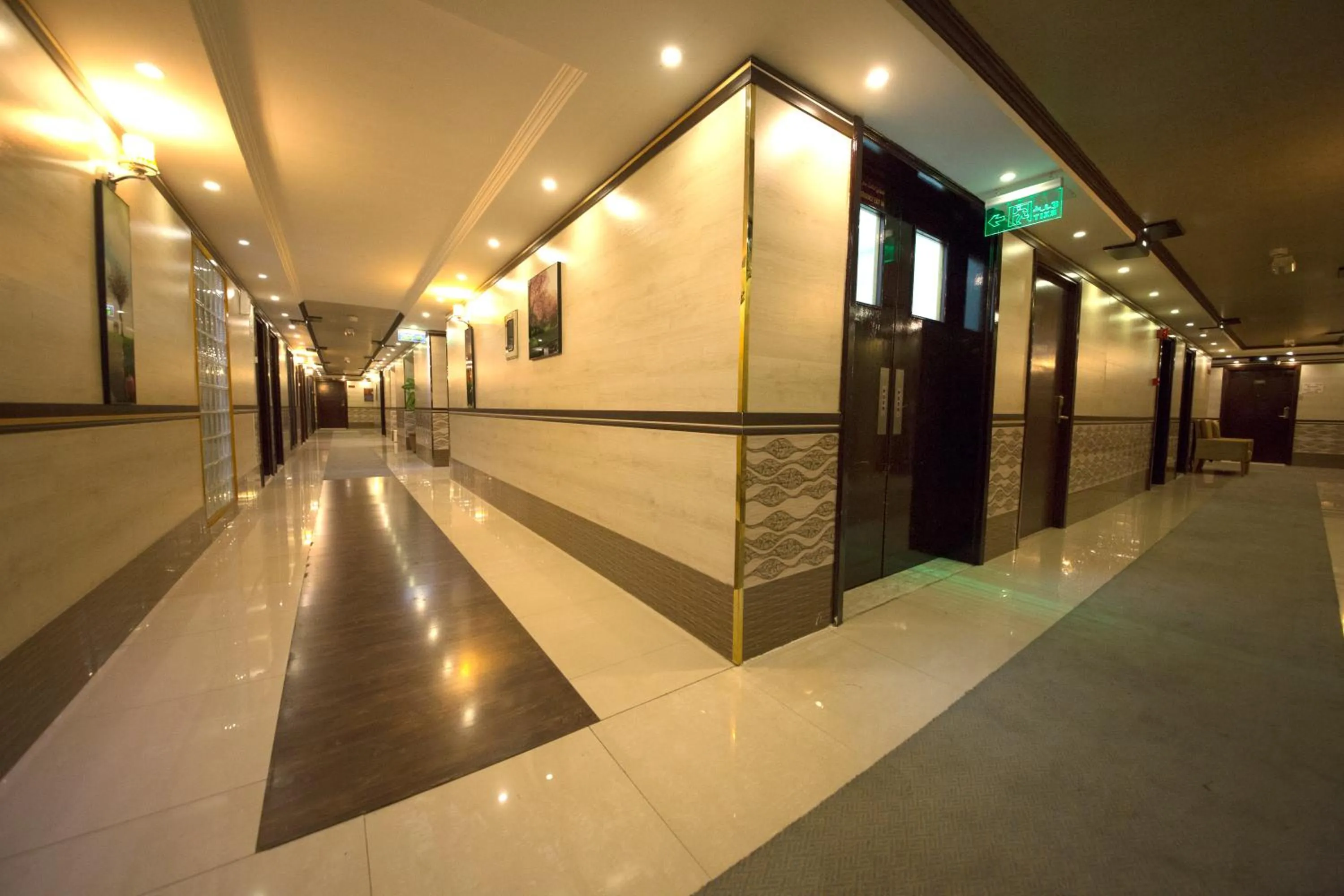 Decorative detail in Mount Royal Hotel