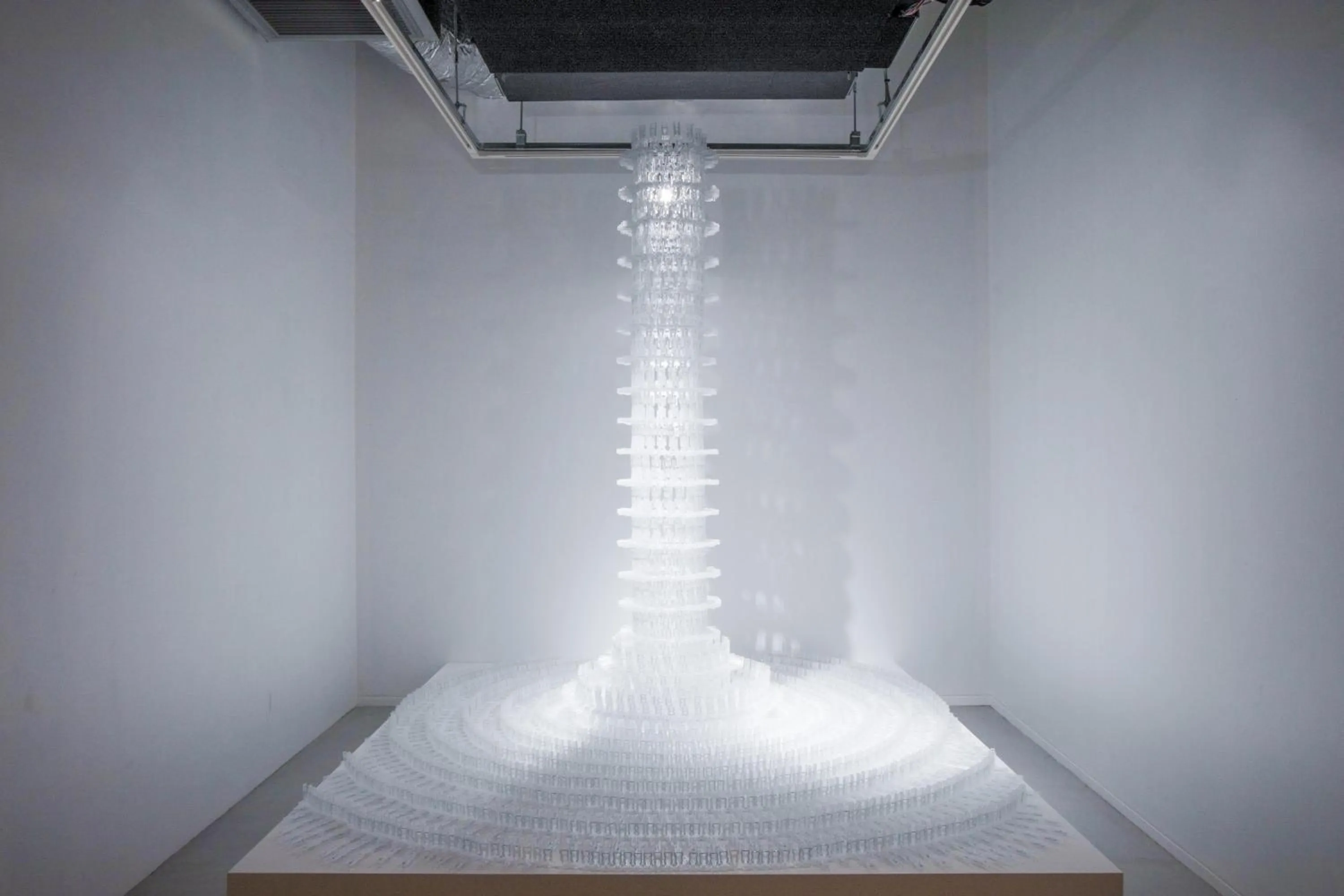 Communal lounge/ TV room in KUMU Kanazawa by THE SHARE HOTELS