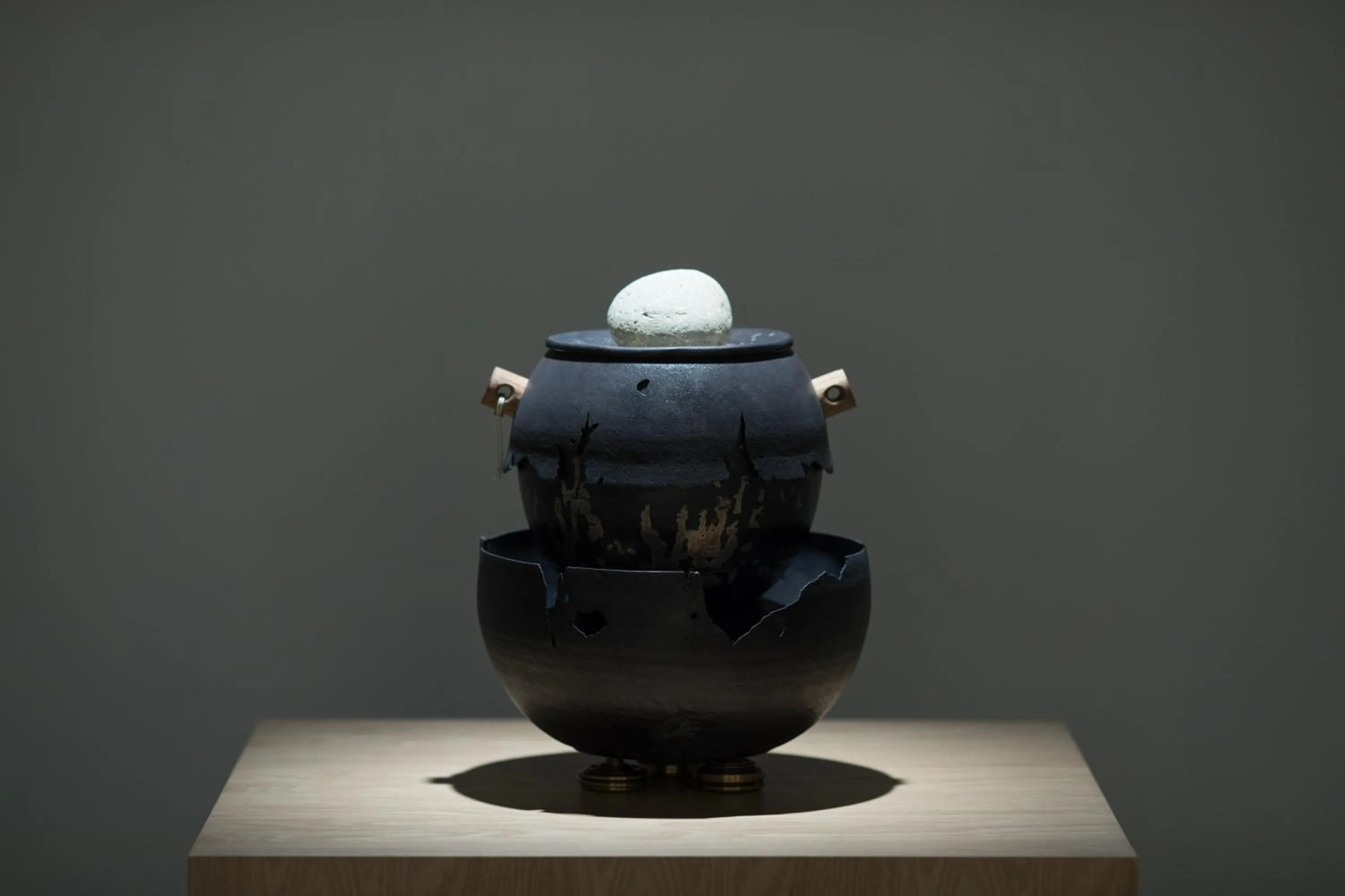 Communal lounge/ TV room in KUMU Kanazawa by THE SHARE HOTELS