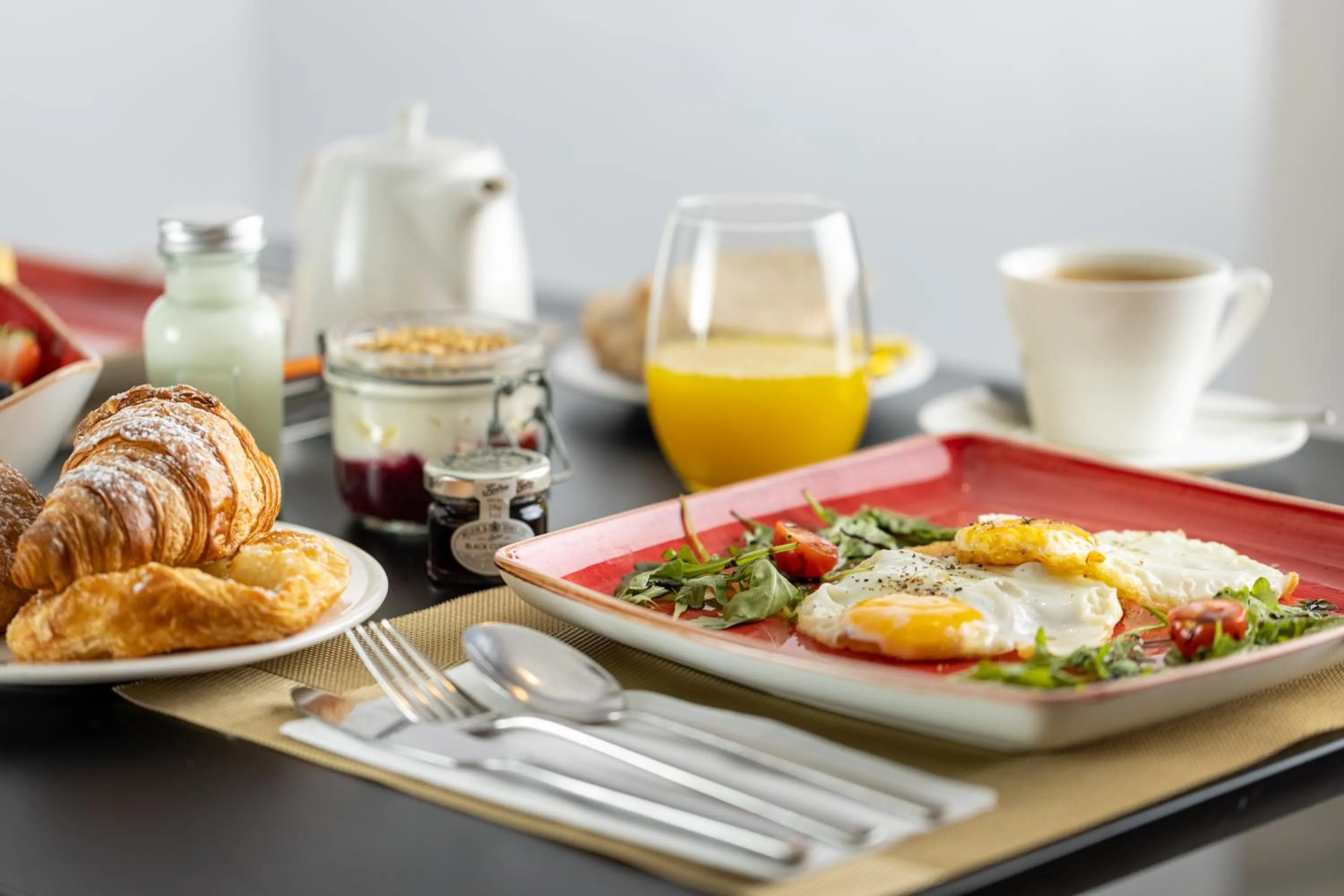 Breakfast in The Queens Gate Hotel