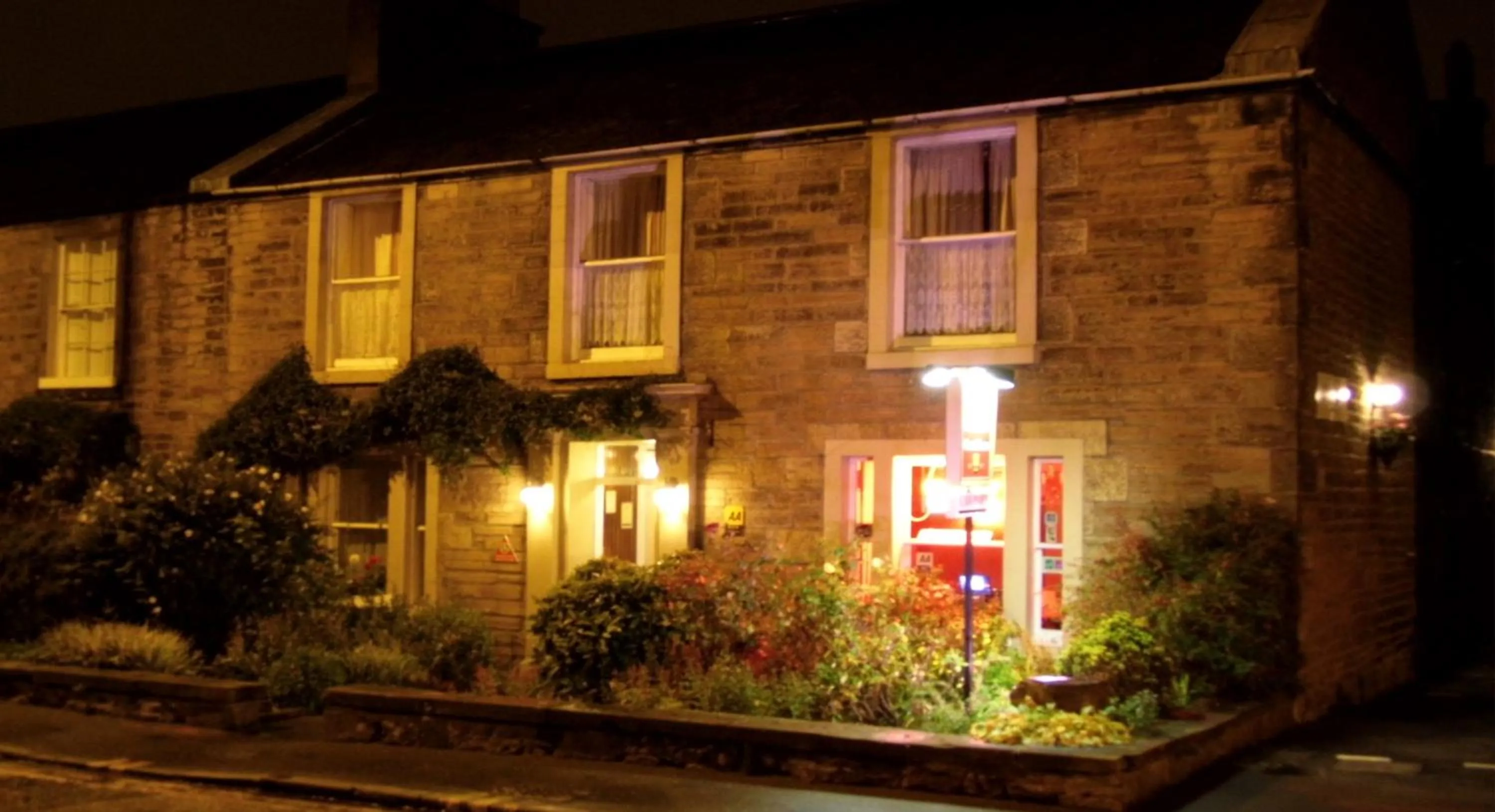 Facade/entrance in Averon Guest House