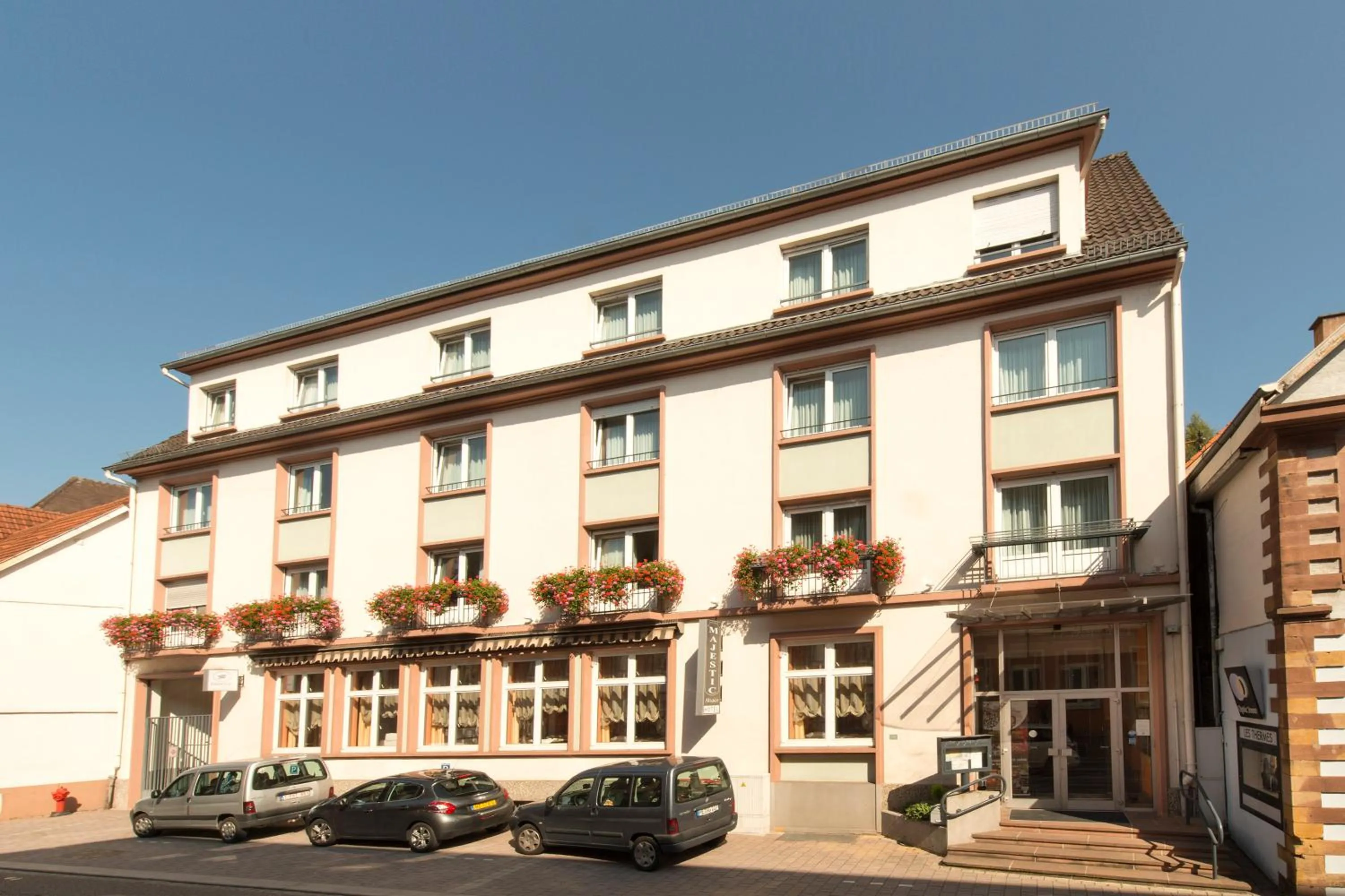 Property building in Hotel Majestic Alsace - Strasbourg Nord
