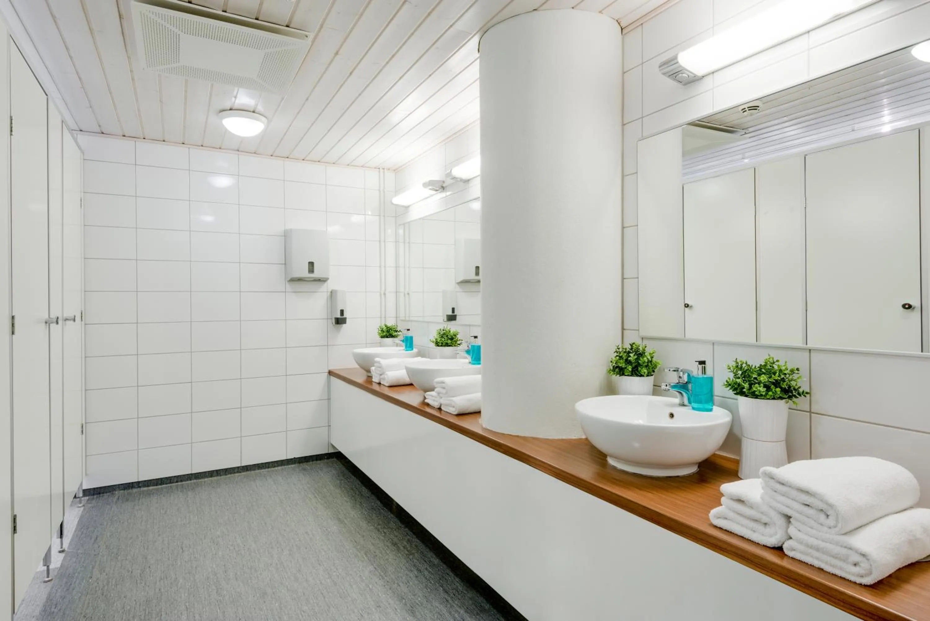 Bathroom in Dream Hostel & Hotel Tampere