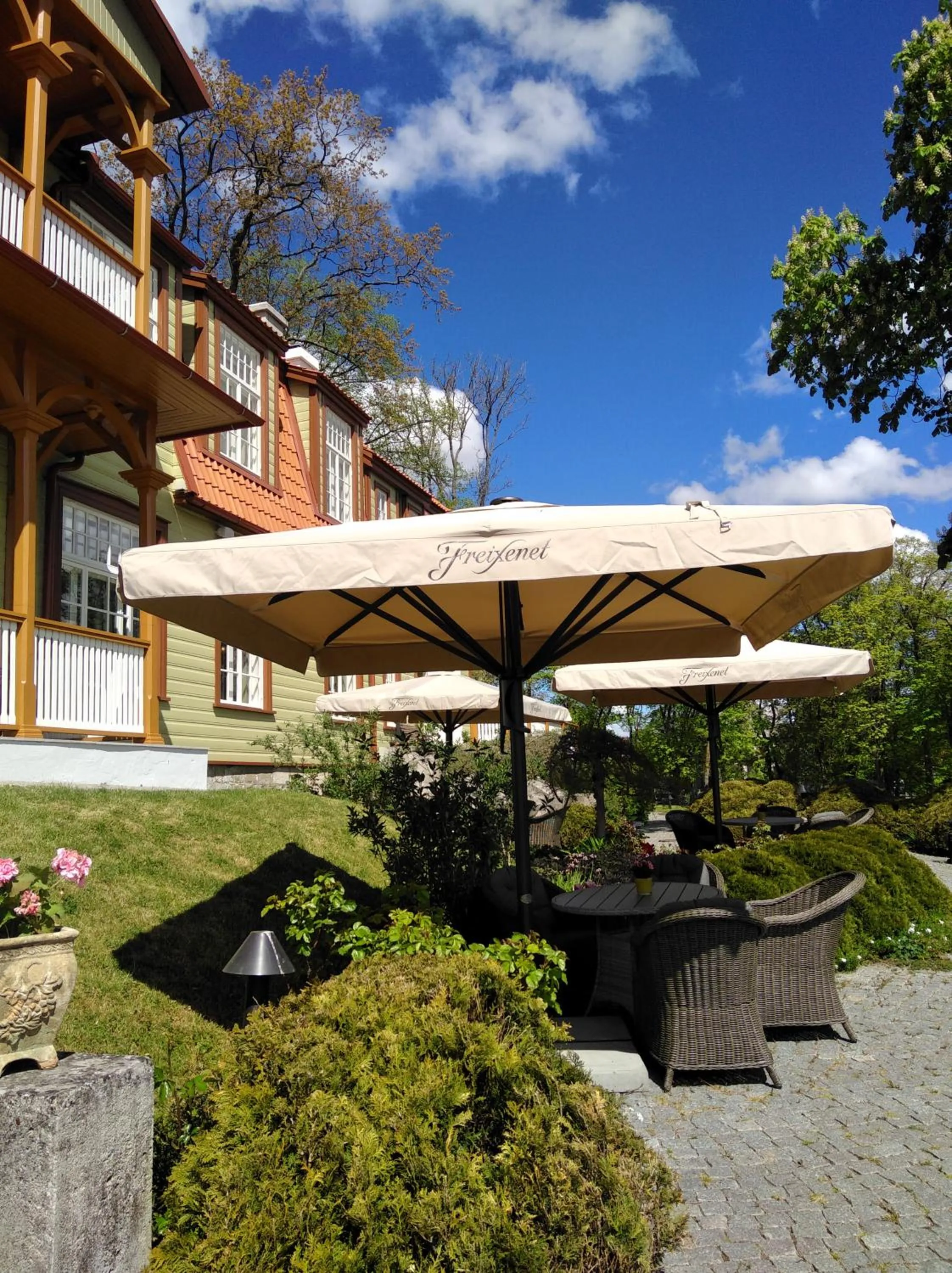 Garden in Ekesparre Boutique Hotel