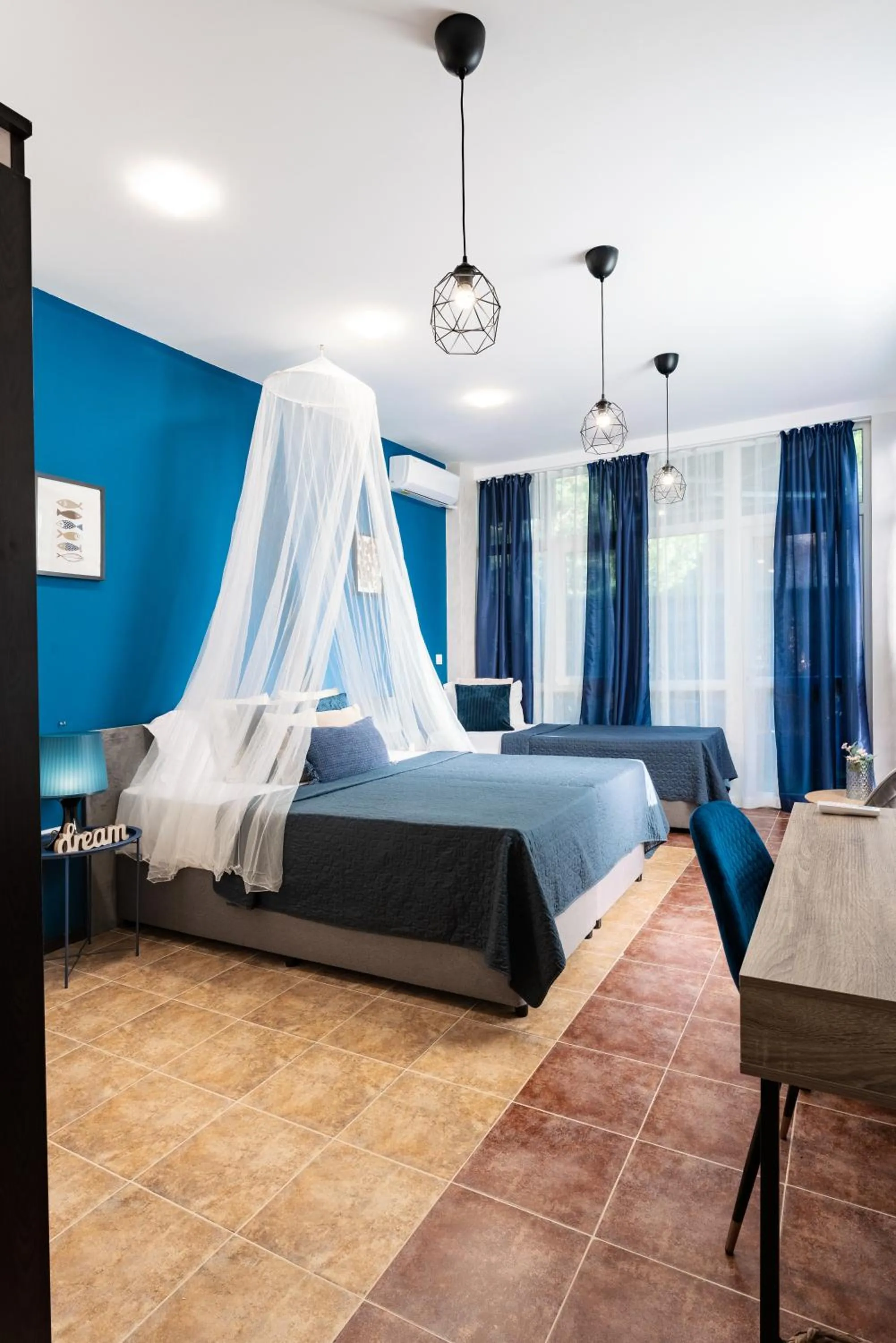 Bed in Sunrise Hotel