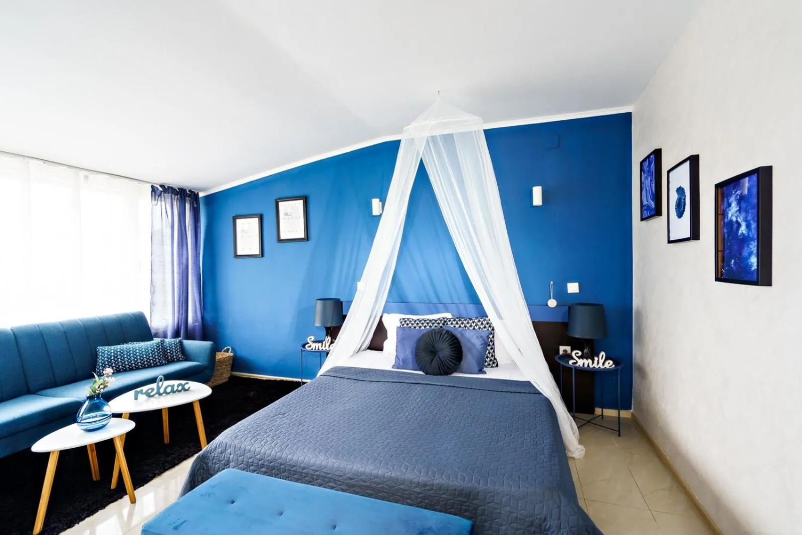 Bed in Sunrise Hotel