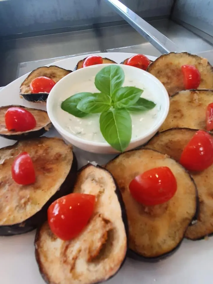 Lunch in Sunrise Hotel