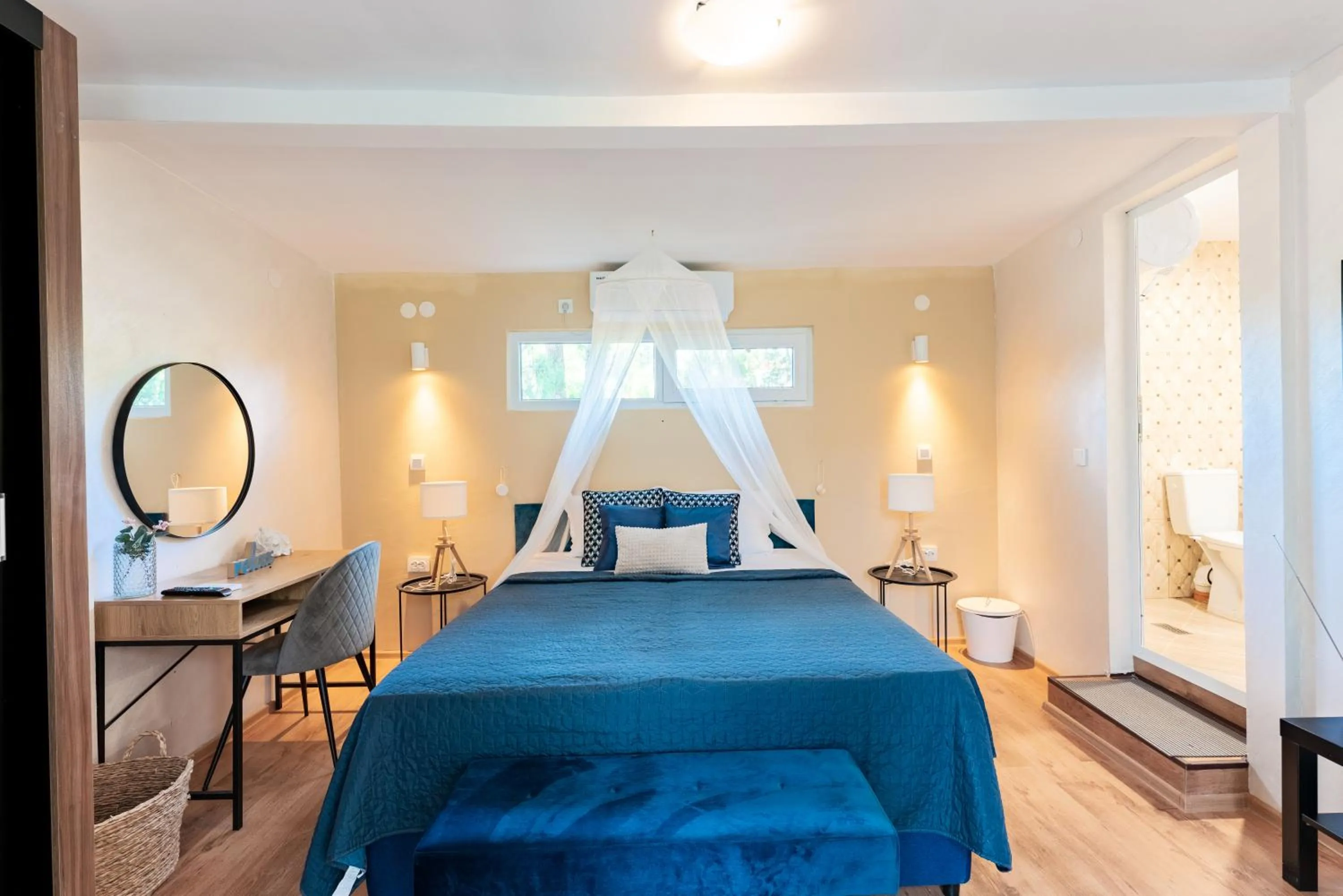 Bed in Sunrise Hotel