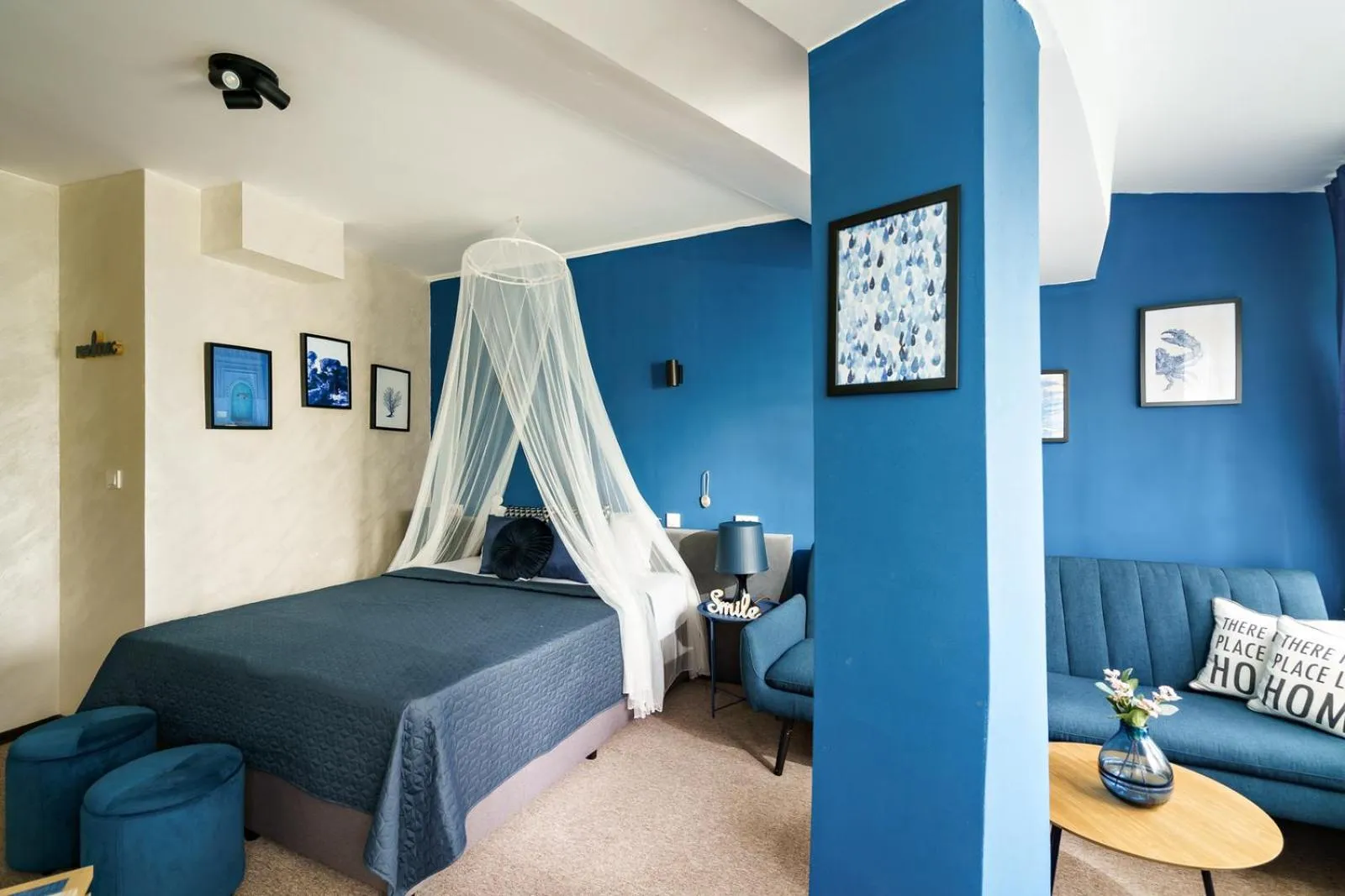 Bed in Sunrise Hotel