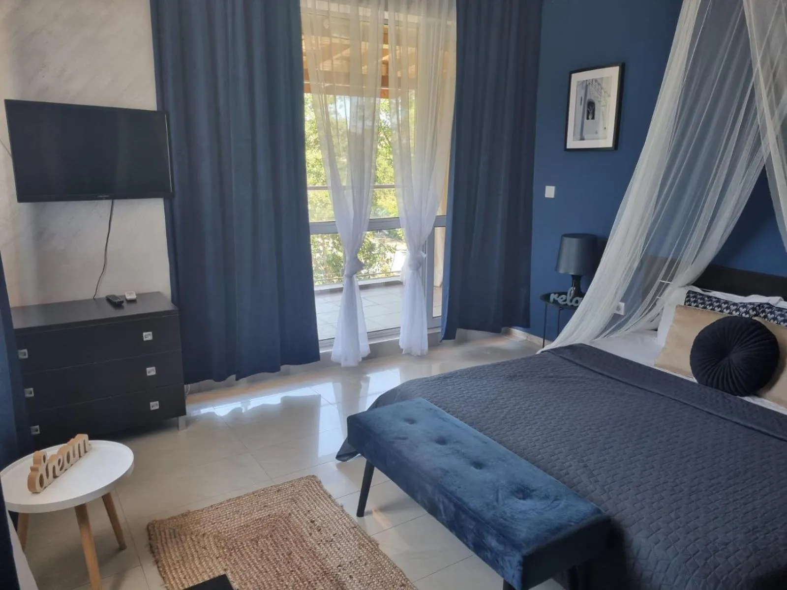 Bed in Sunrise Hotel