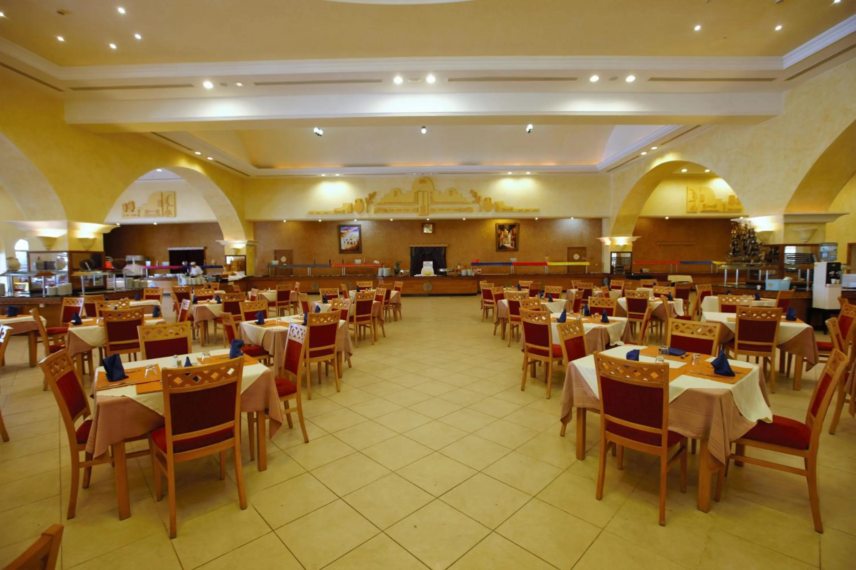 Restaurant/places to eat in Zita Beach Resort