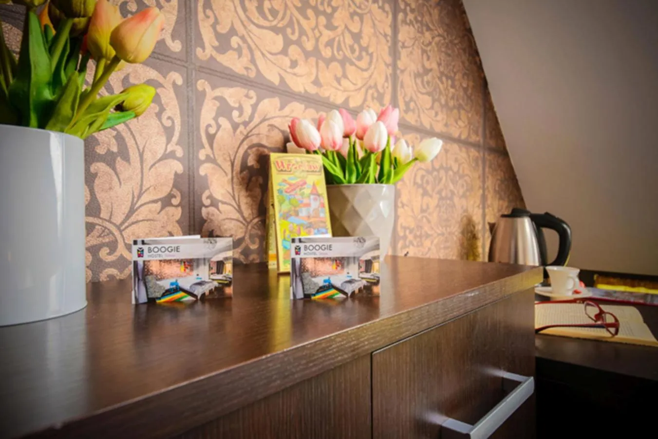 Decorative detail in Boogie Deluxe Old Town