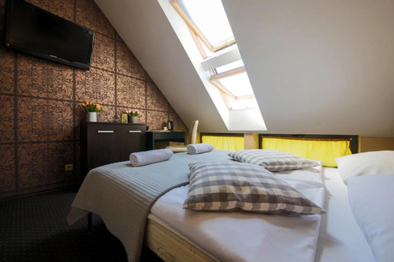 Bedroom, Bed in Boogie Deluxe Old Town