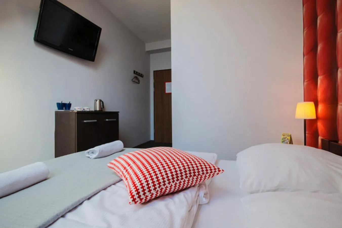 Bedroom, Bed in Boogie Deluxe Old Town