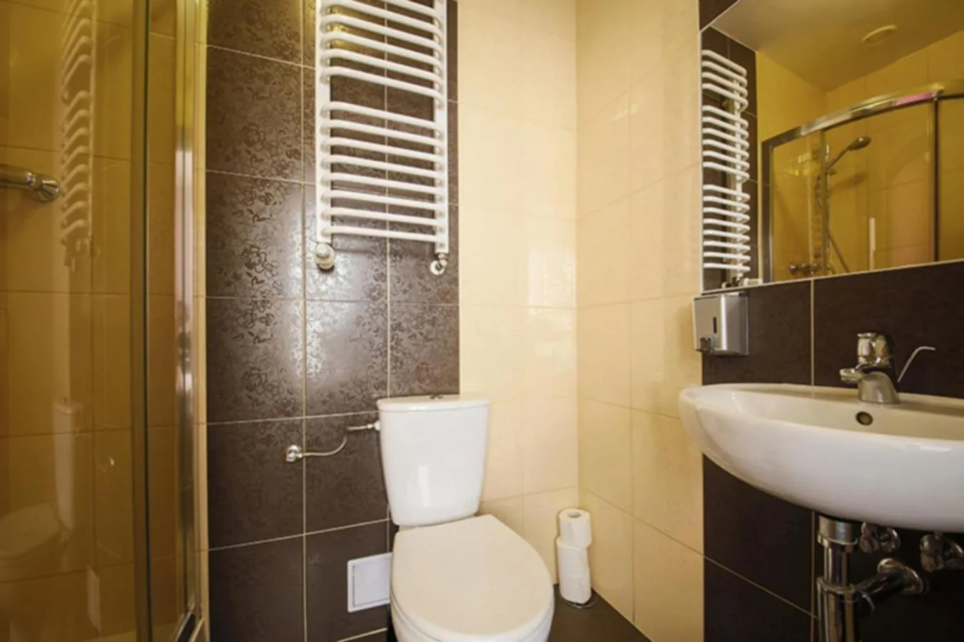 Bathroom in Boogie Deluxe Old Town