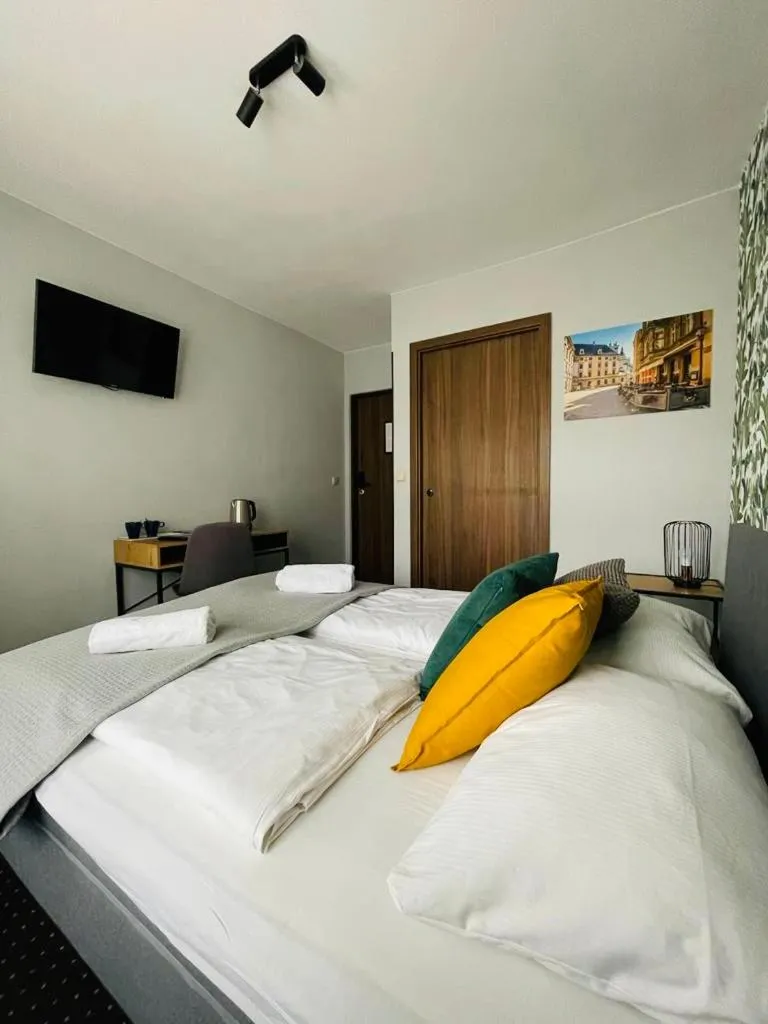 Bedroom, Bed in Boogie Deluxe Old Town