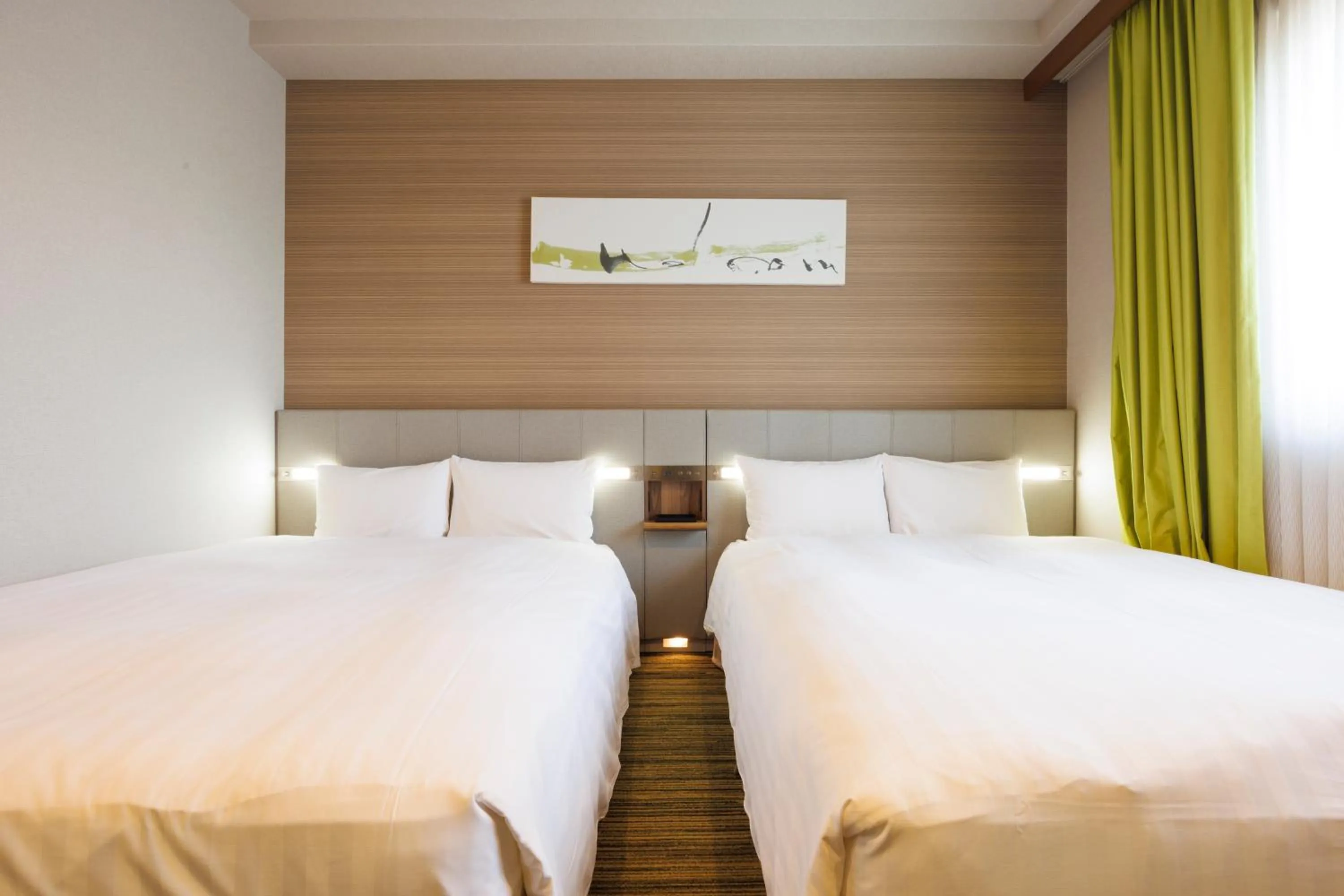 Photo of the whole room, Bed in Hotel Sardonyx Ueno