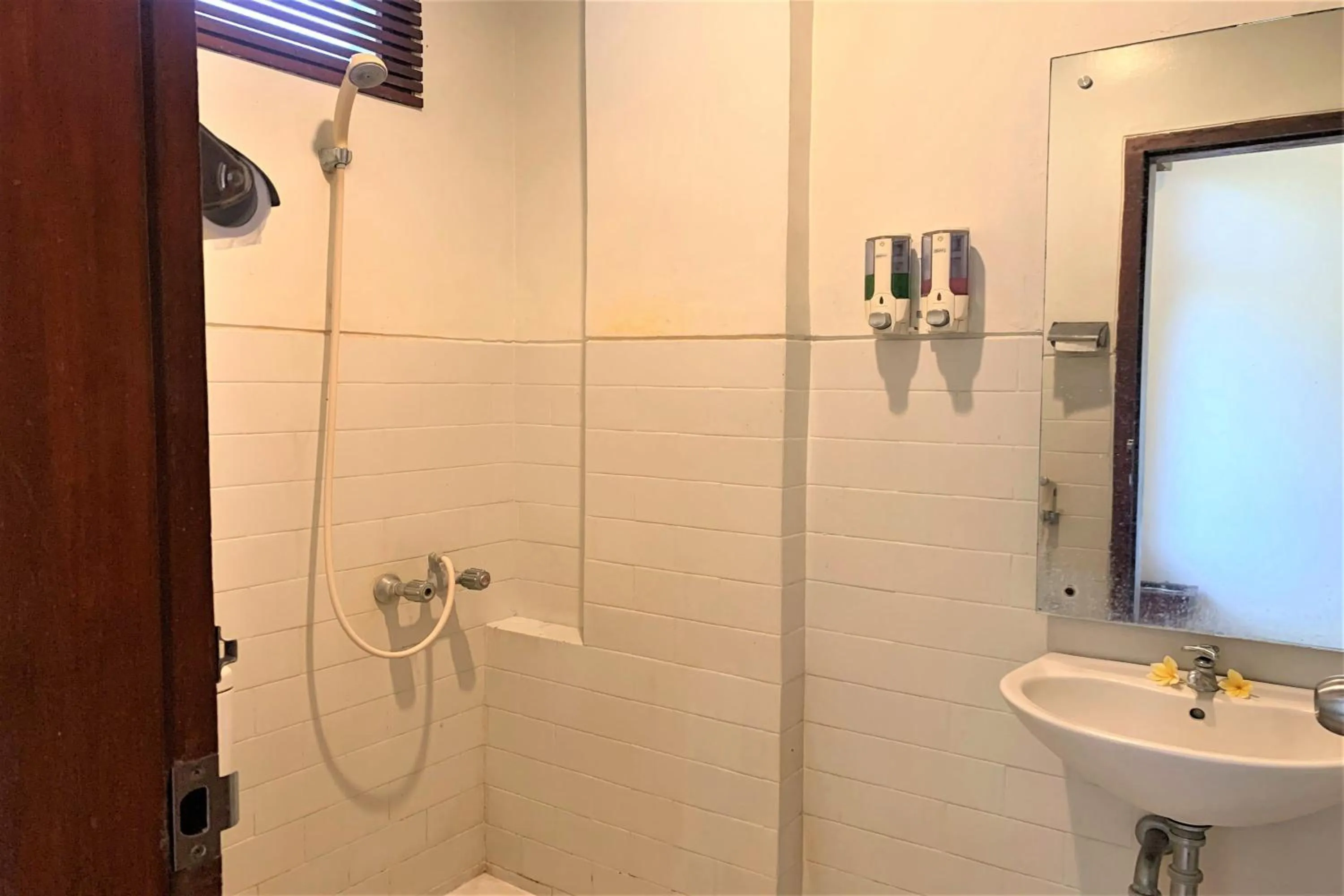 Bathroom in The Yani Hotel Bali