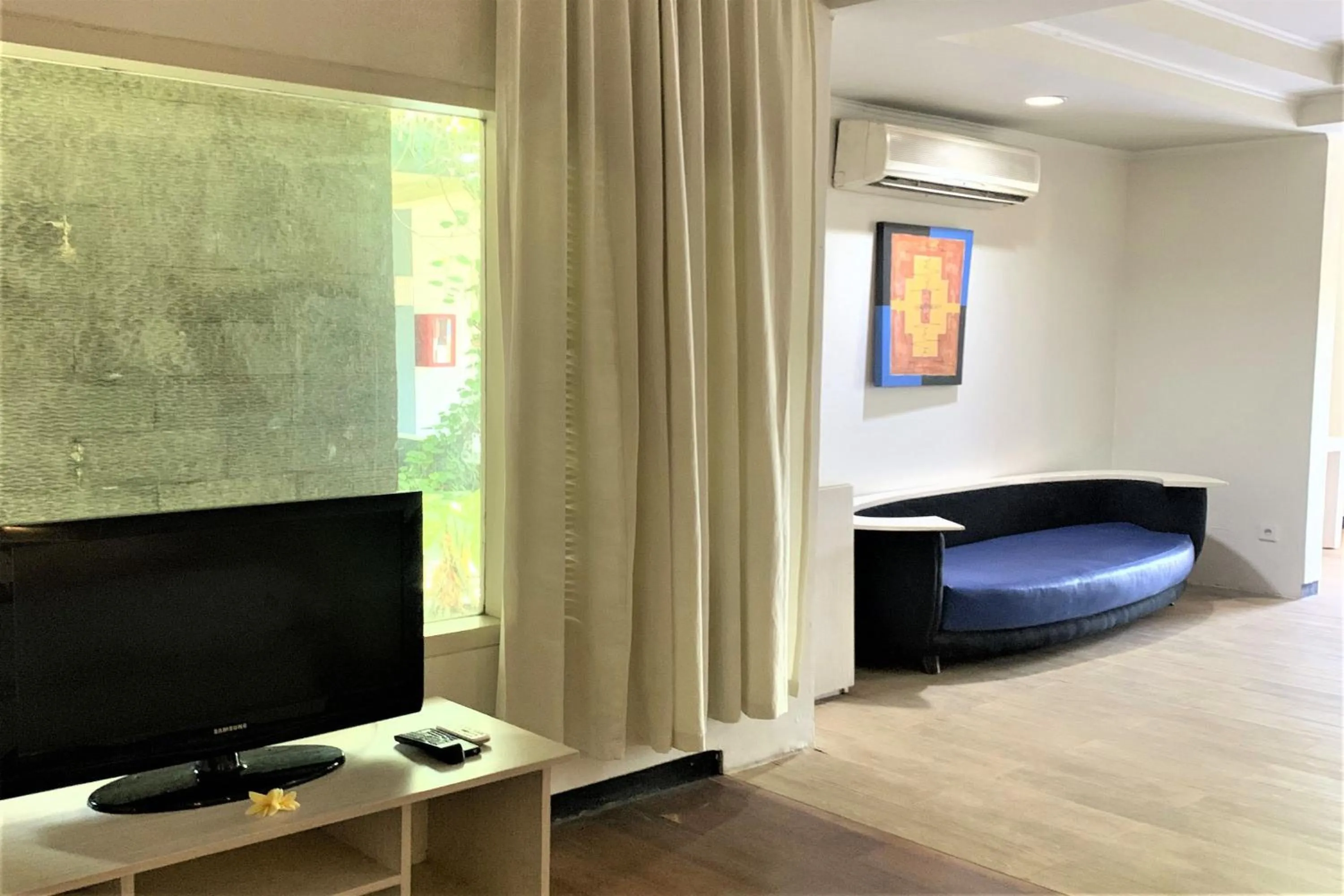 TV and multimedia in The Yani Hotel Bali