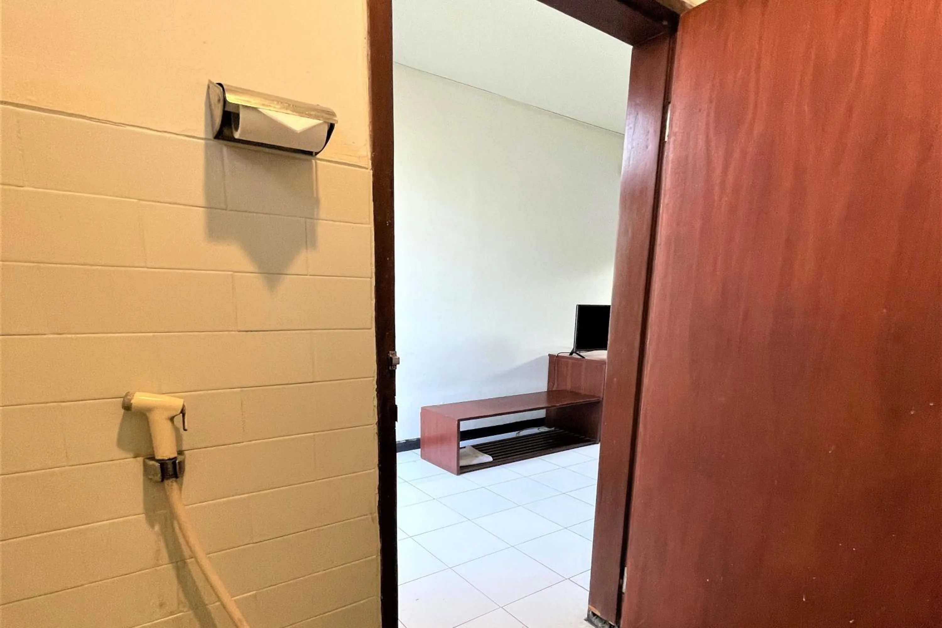 Bathroom in The Yani Hotel Bali