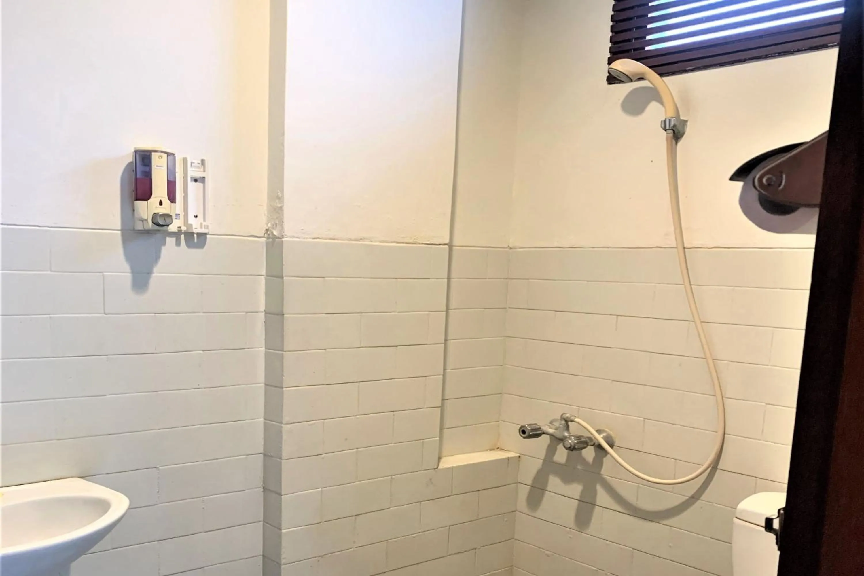 Bathroom in The Yani Hotel Bali