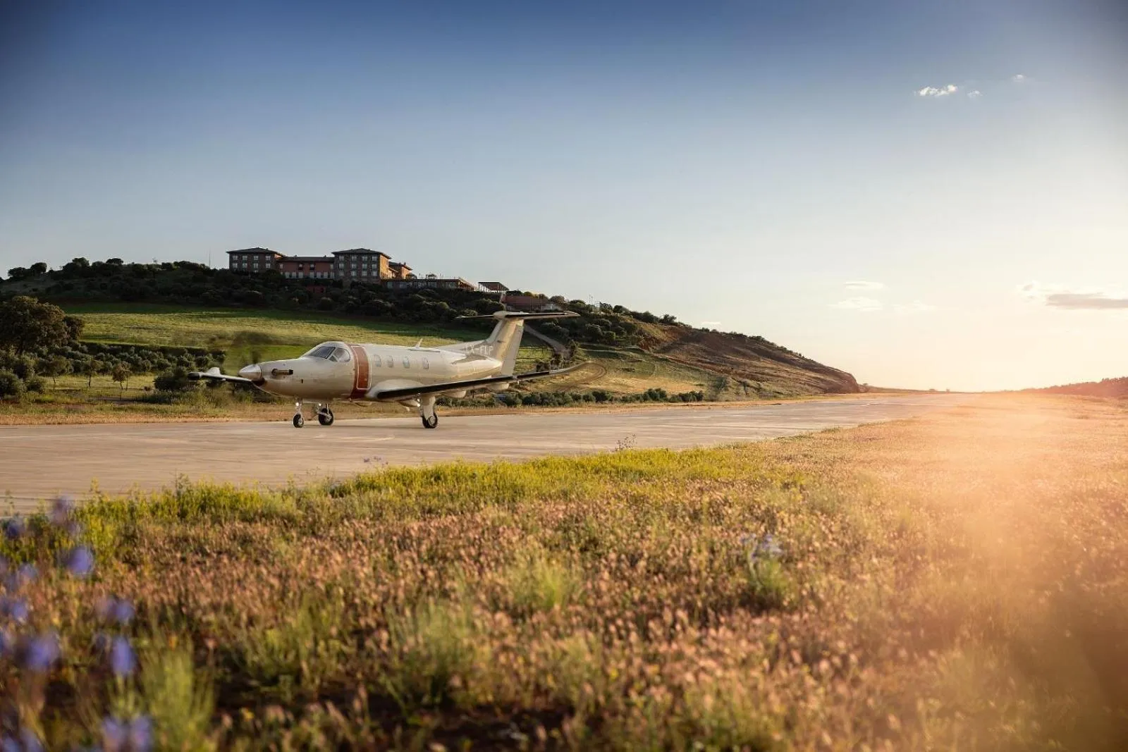 Property building in Hotel La Caminera Club de Campo