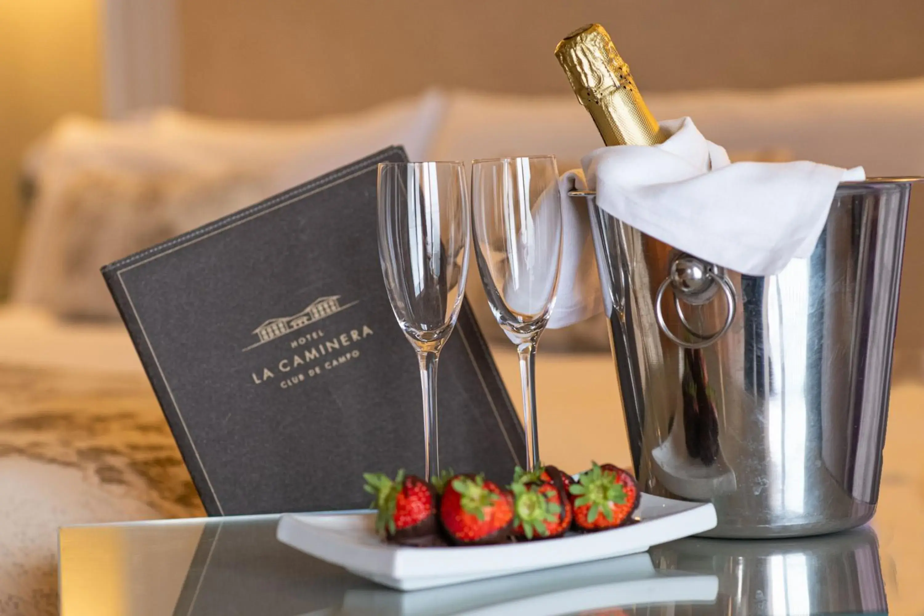 Romantic Offer - Double Room in Hotel La Caminera Club de Campo Romantic Offer - Double Room in Hotel La Caminera Club de Campo