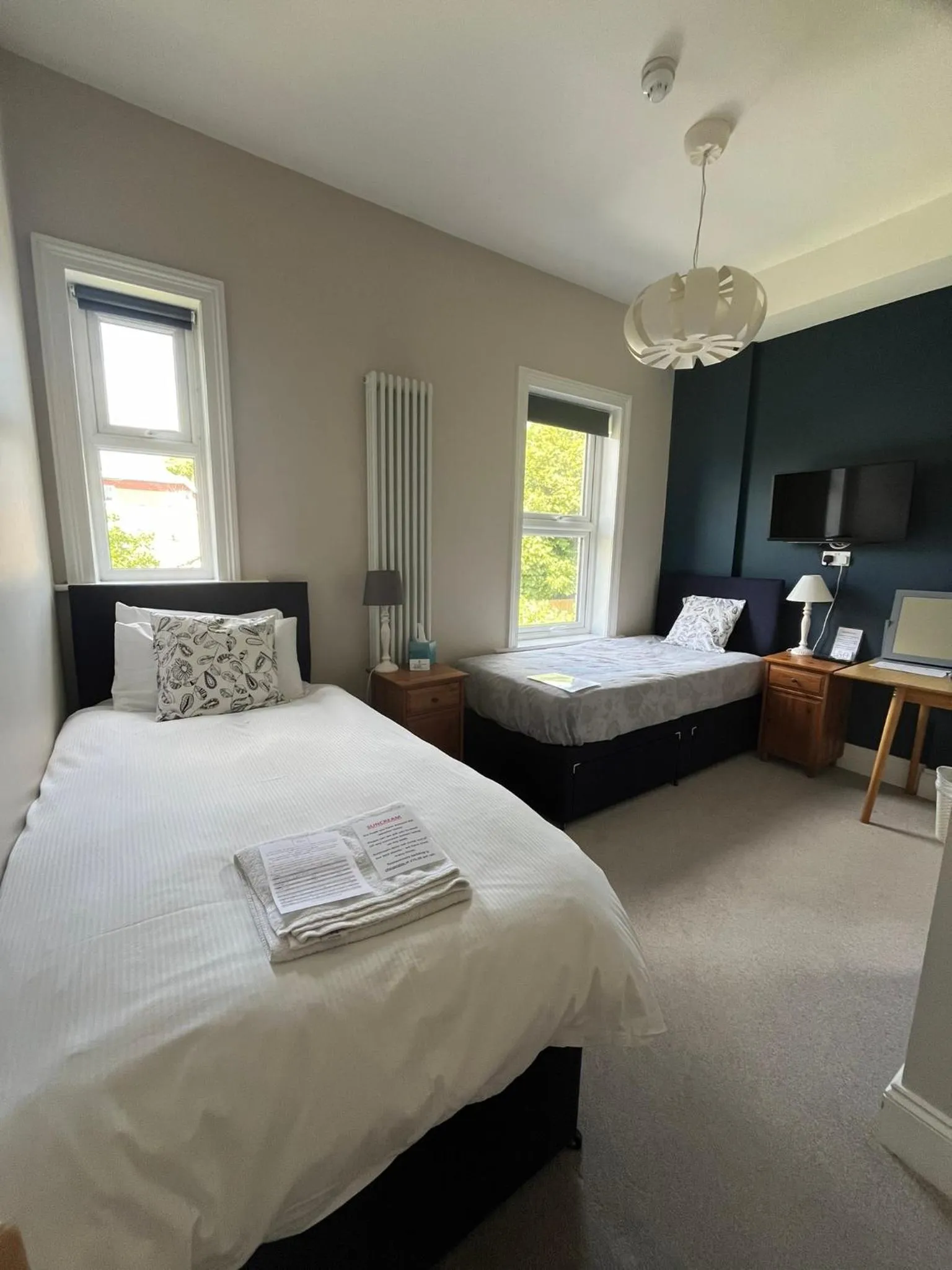 Bedroom, Bed in Hotel 50