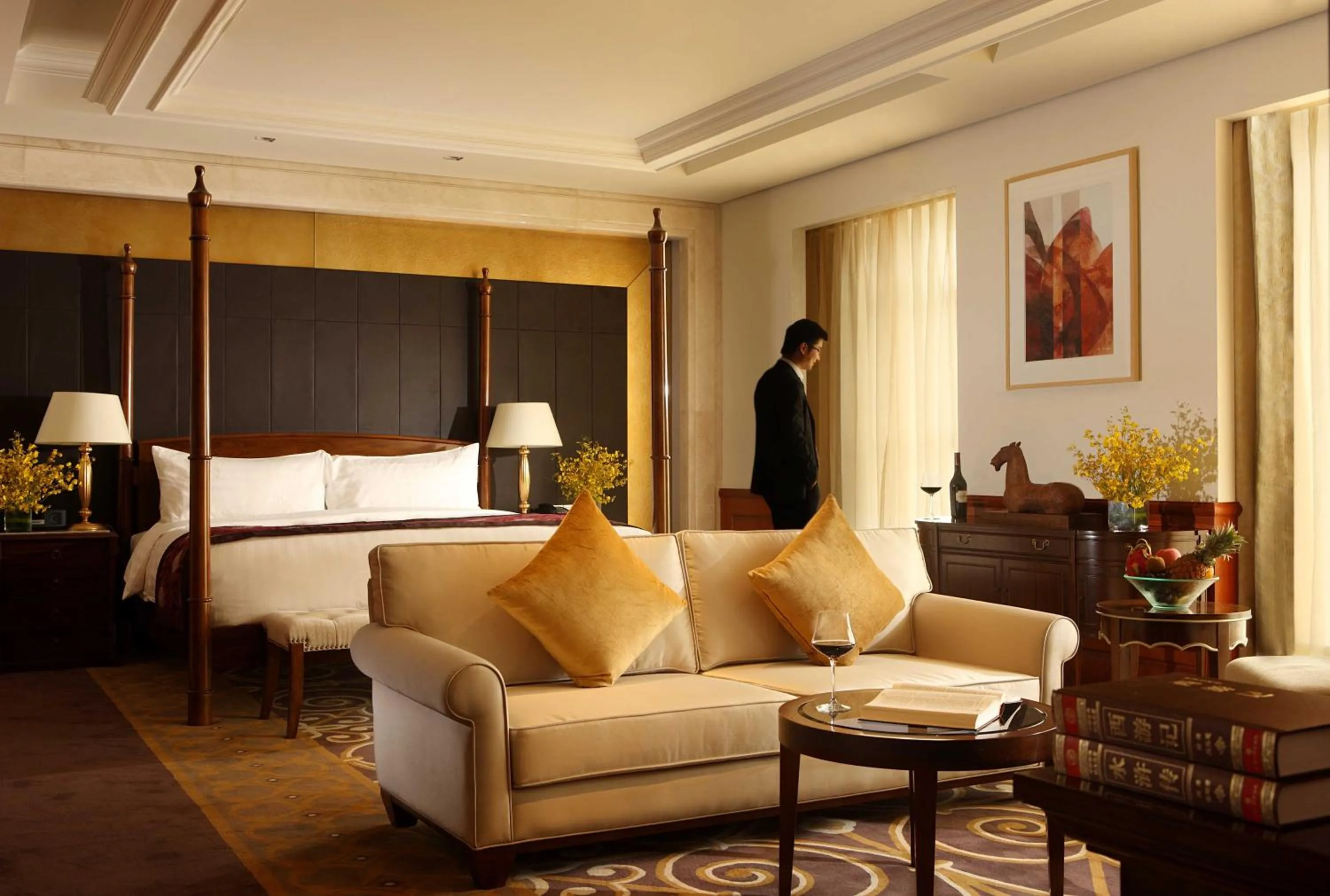 Bedroom in Crowne Plaza Tianjin Binhai by IHG