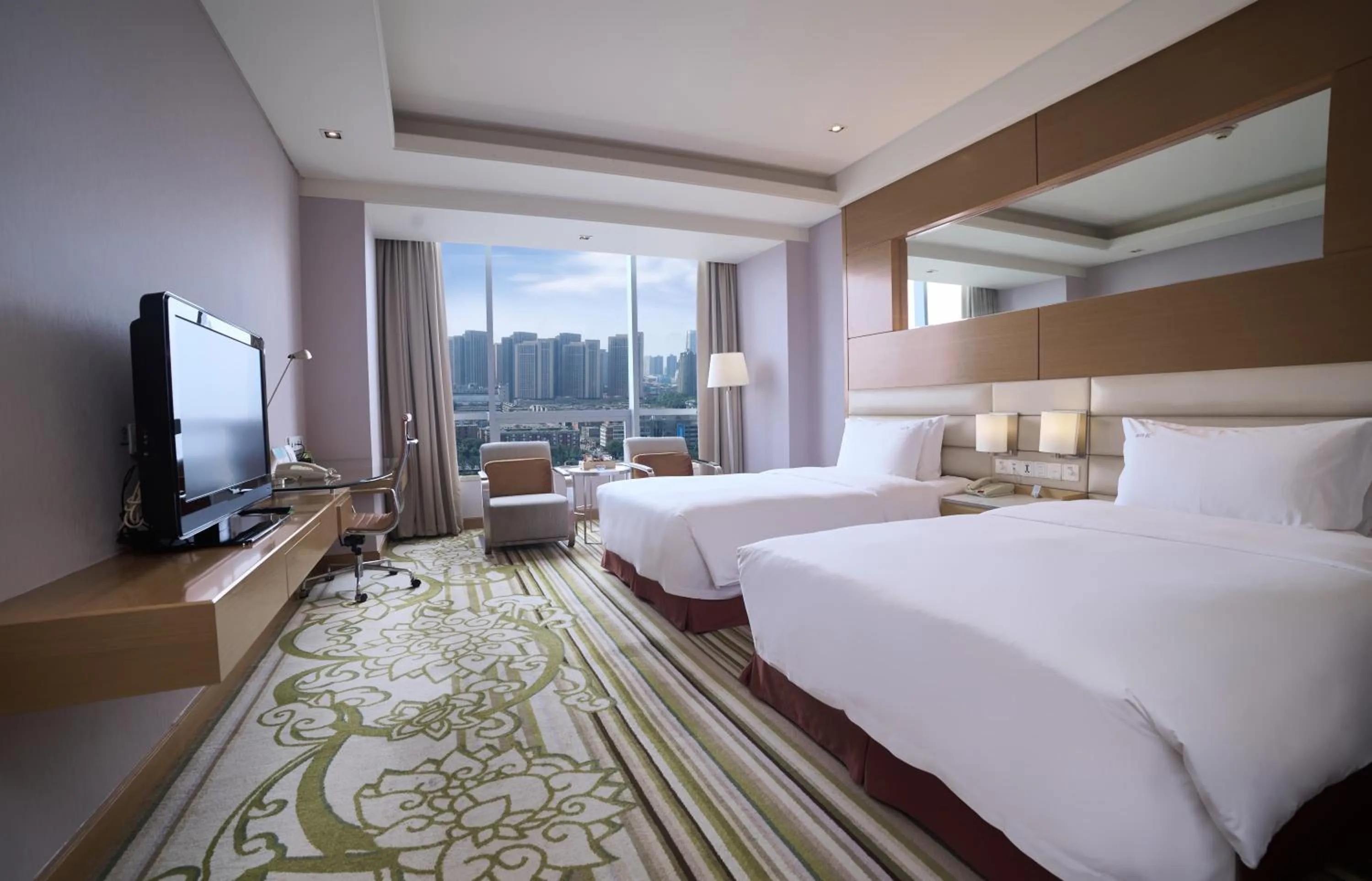 Photo of the whole room, Bed in Holiday Inn Tianjin Riverside by IHG