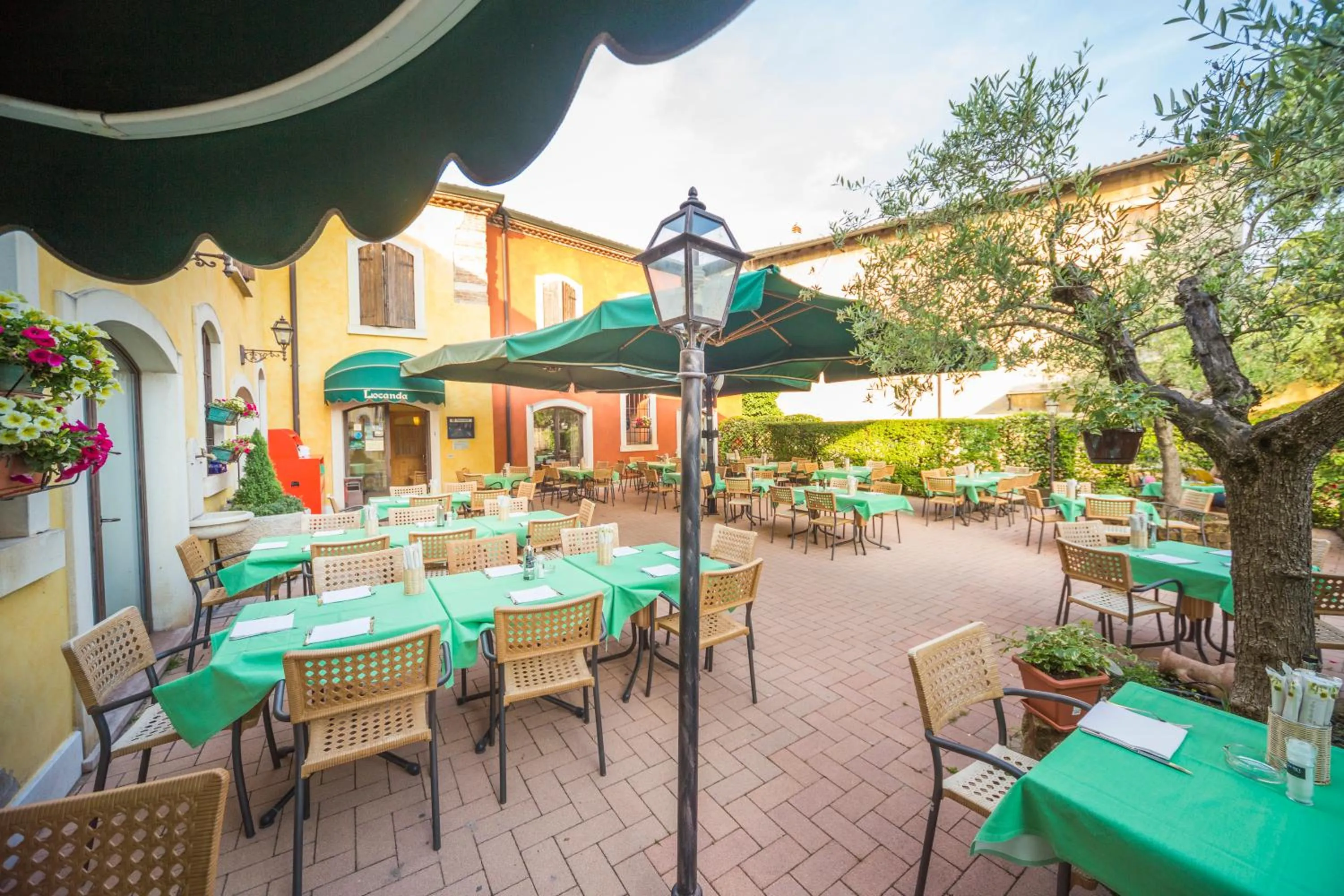 Facade/entrance in Hotel Antichi Cortili