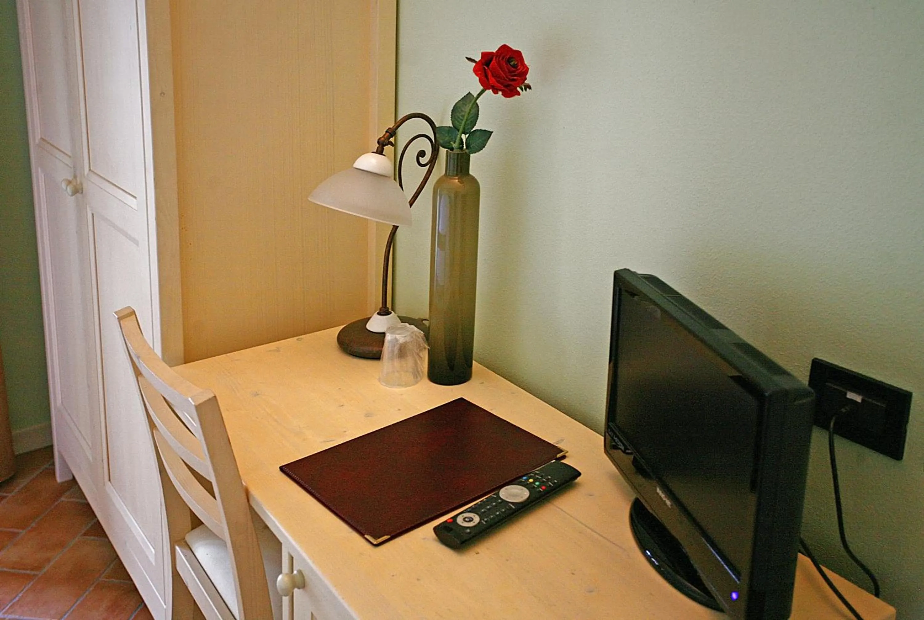 TV and multimedia in Hotel Antichi Cortili