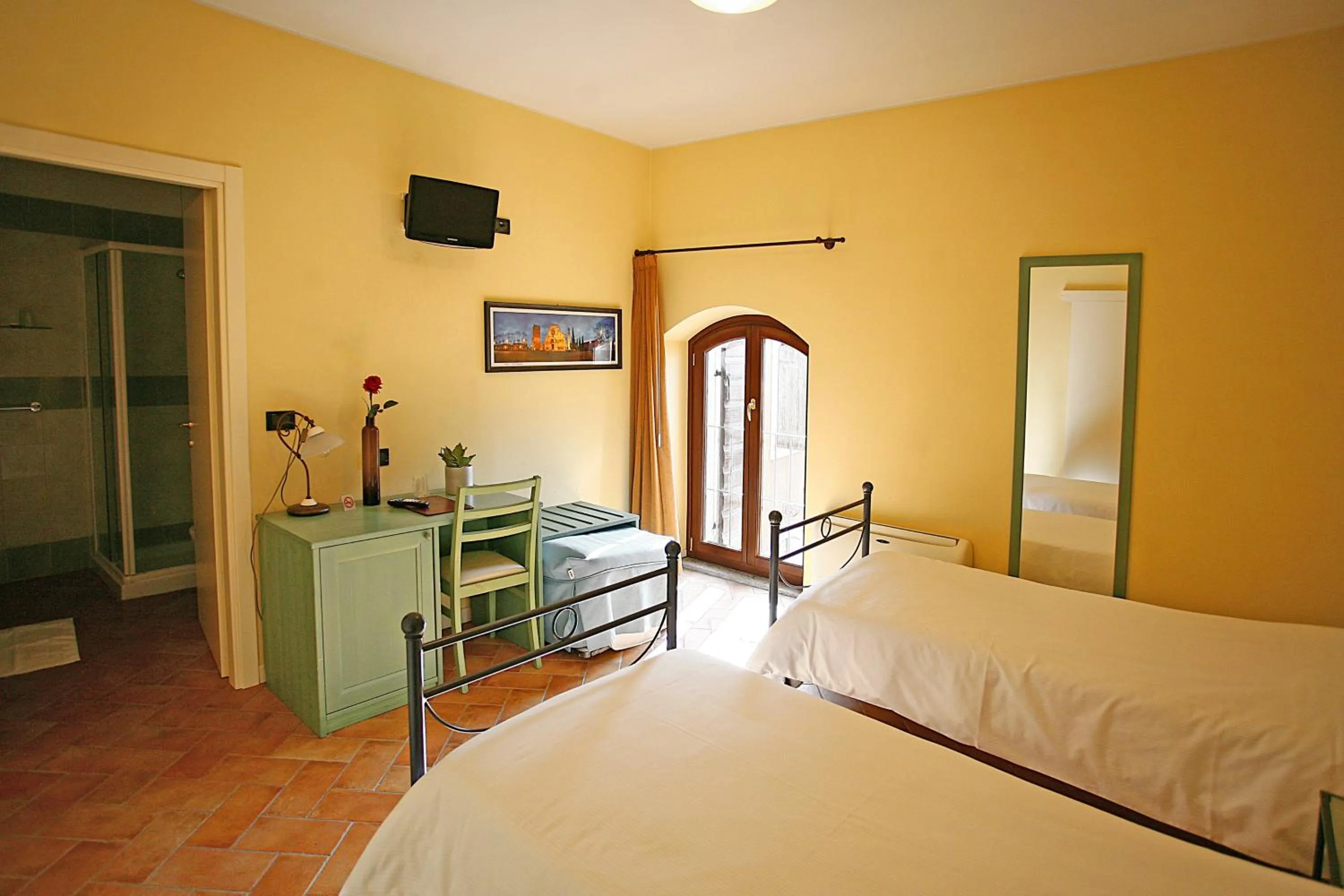 Bedroom, Bed in Hotel Antichi Cortili