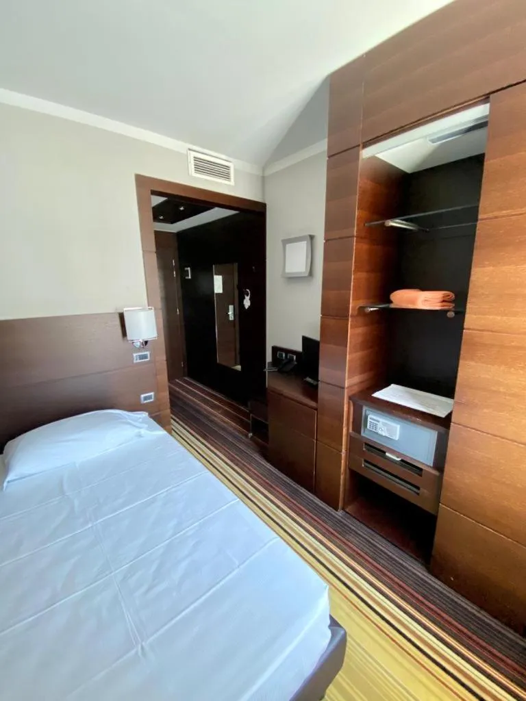 Bedroom, Bed in Hotel Bel Sit