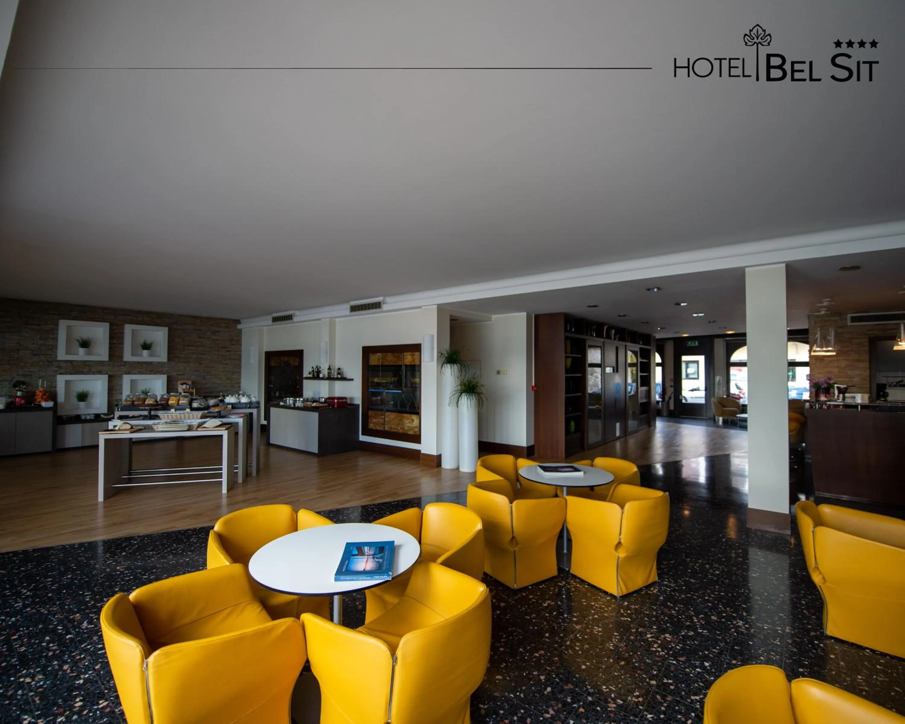 Lounge or bar in Hotel Bel Sit