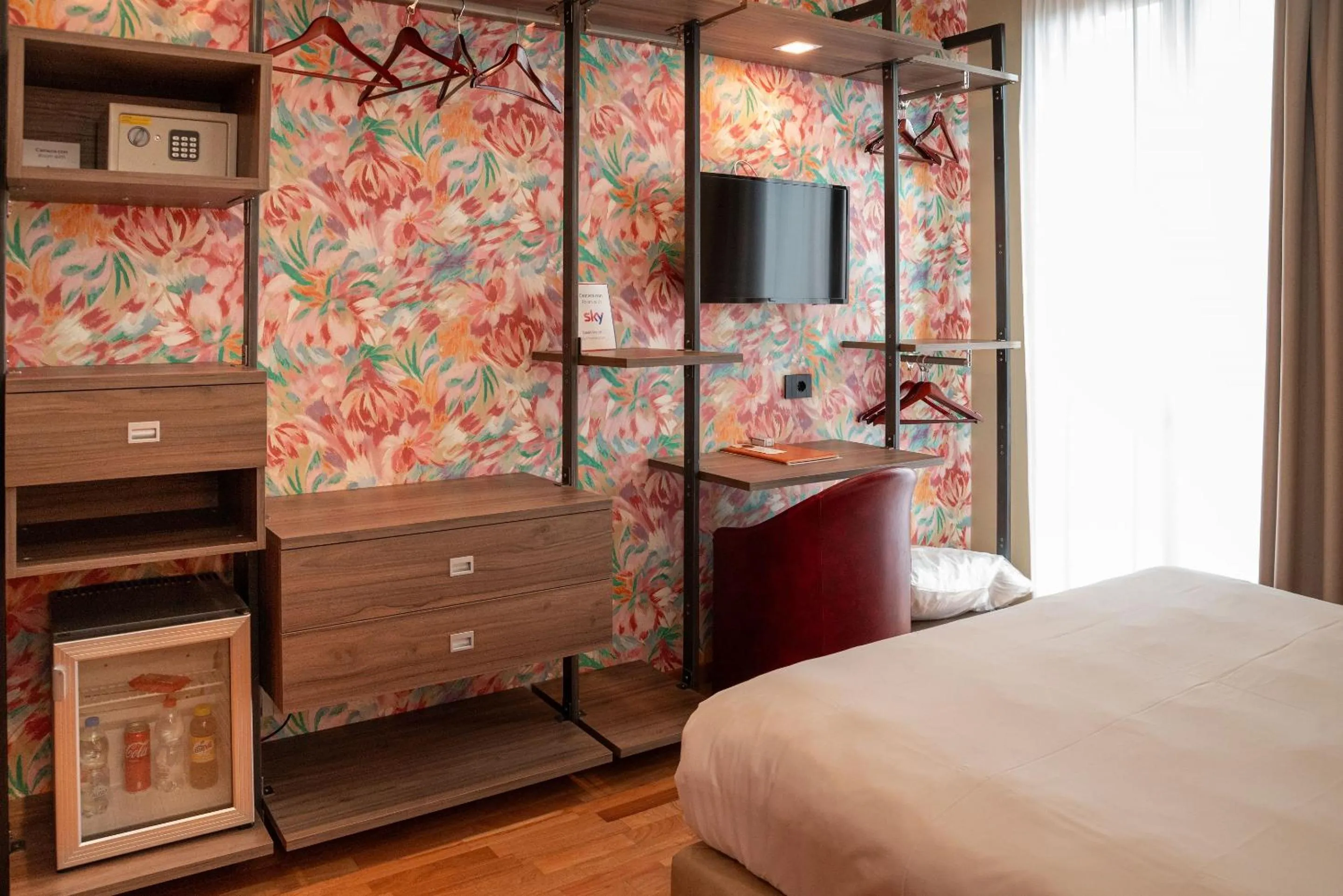 TV and multimedia, Bed in SIRIOHotel