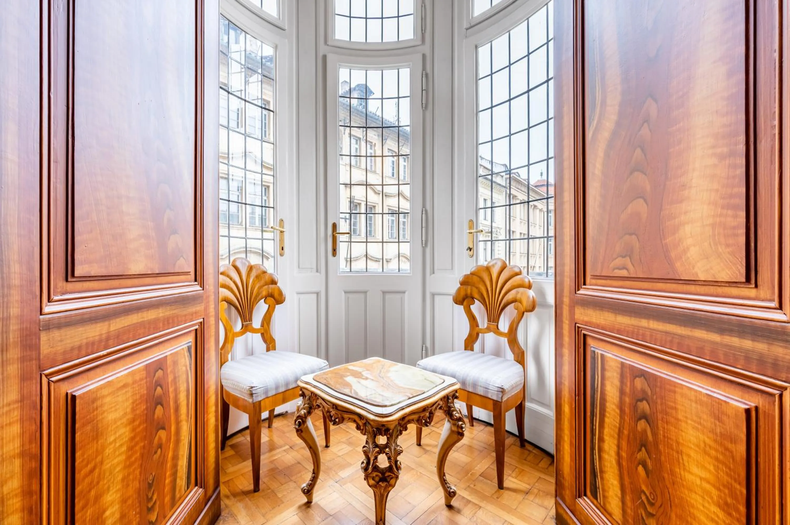 Decorative detail in Malostranská Residence