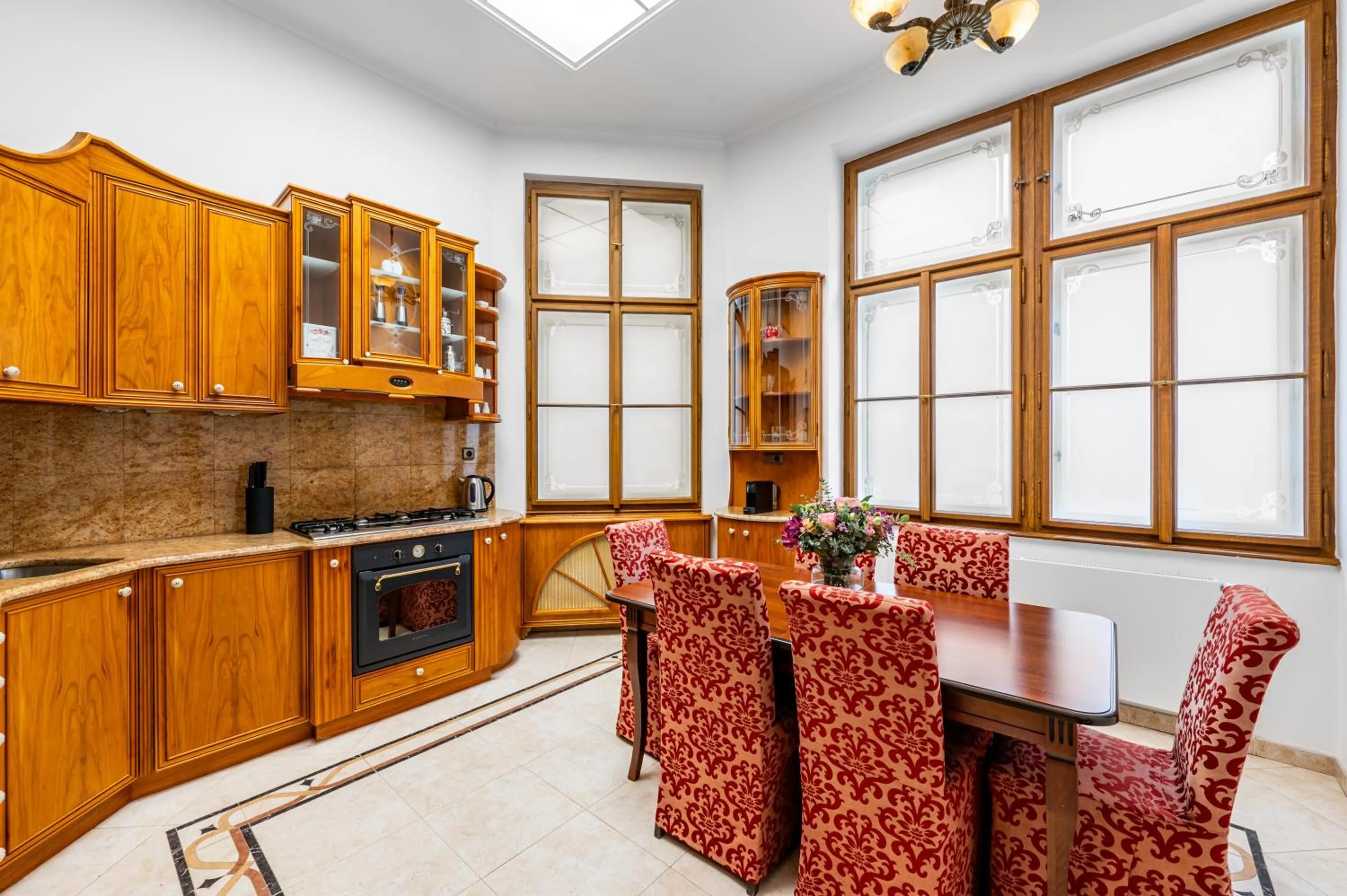 Coffee/tea facilities in Malostranská Residence