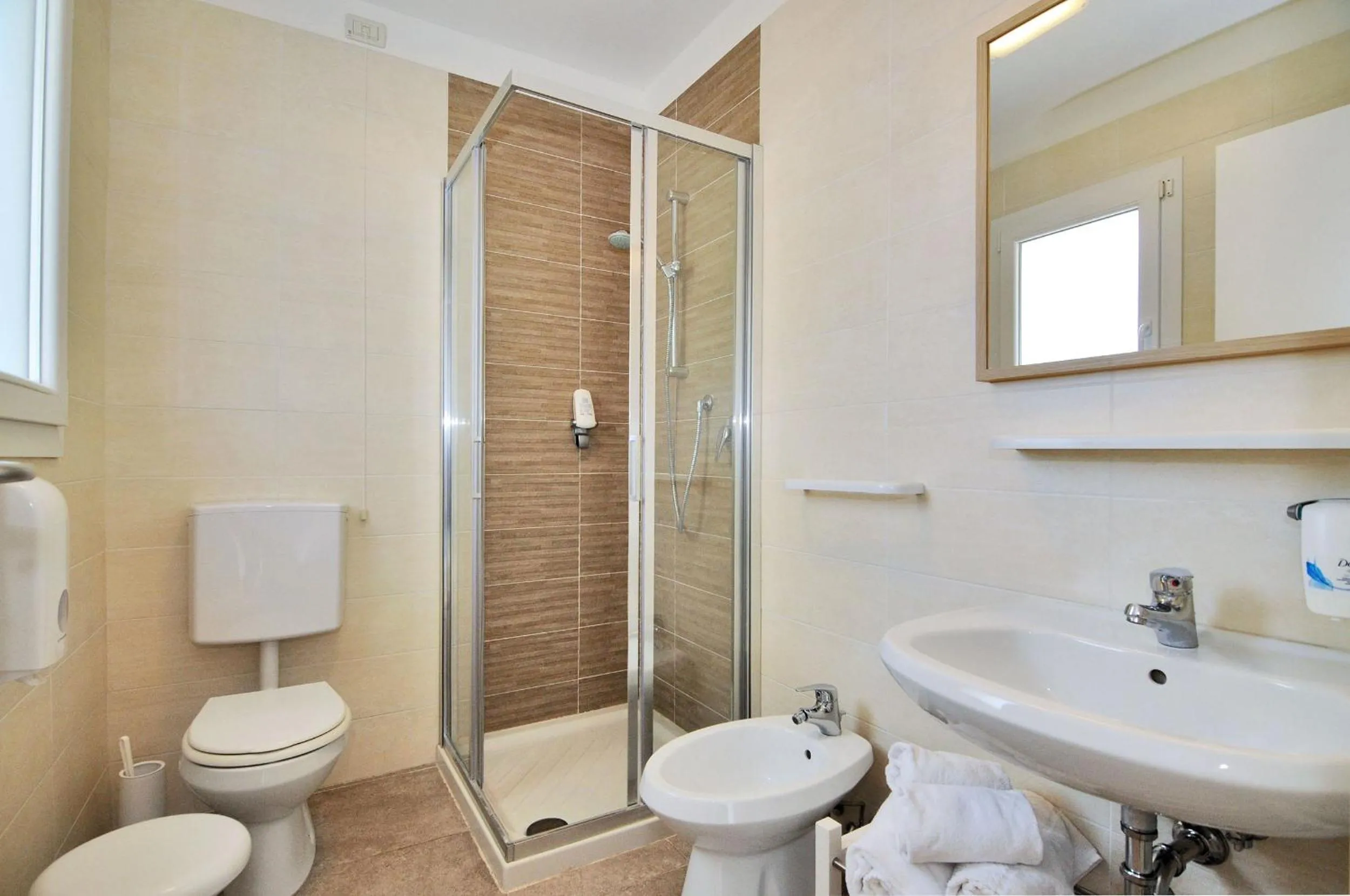 Bathroom in Hotel Nederland