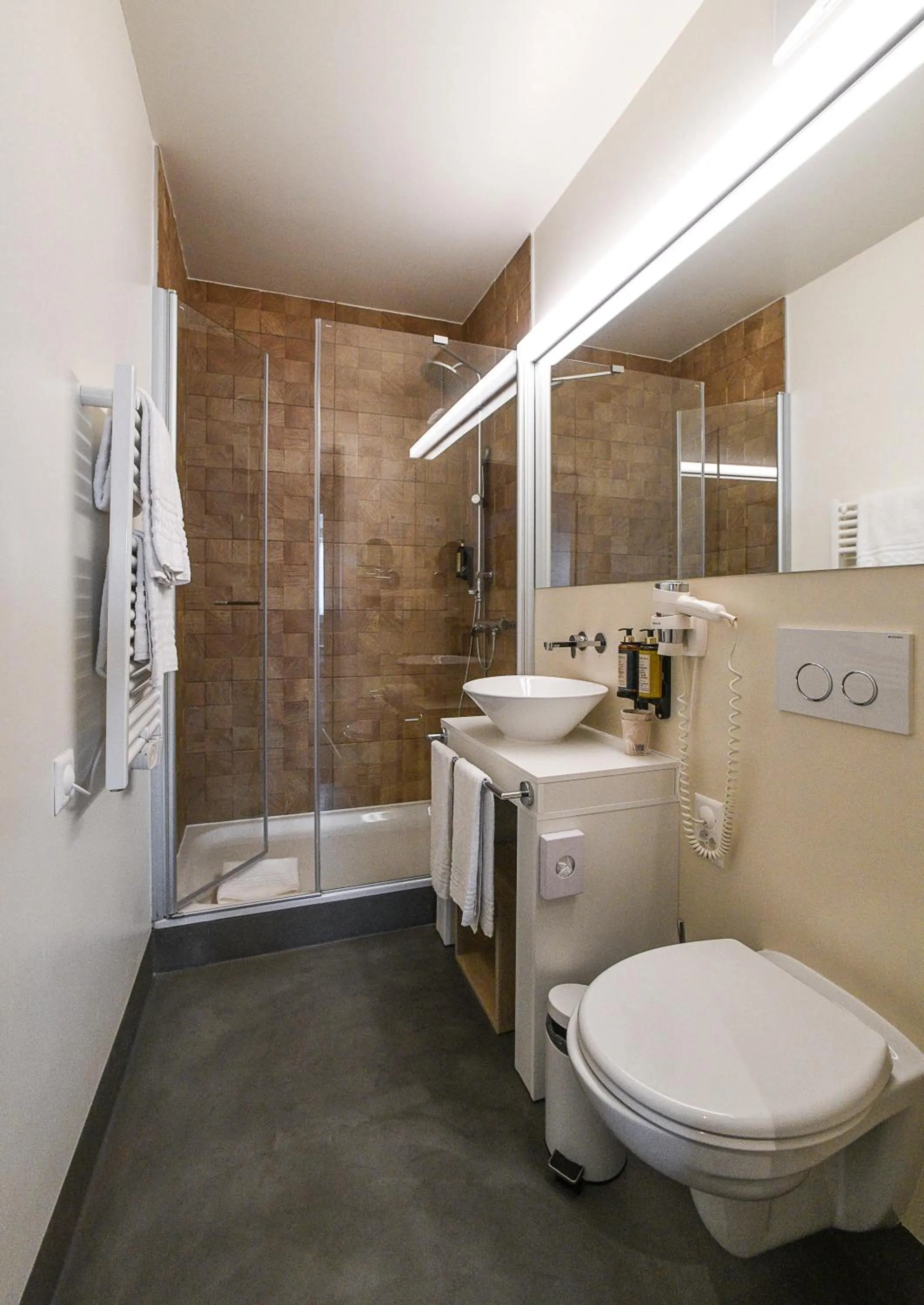 Bathroom in Home Swiss Hotel