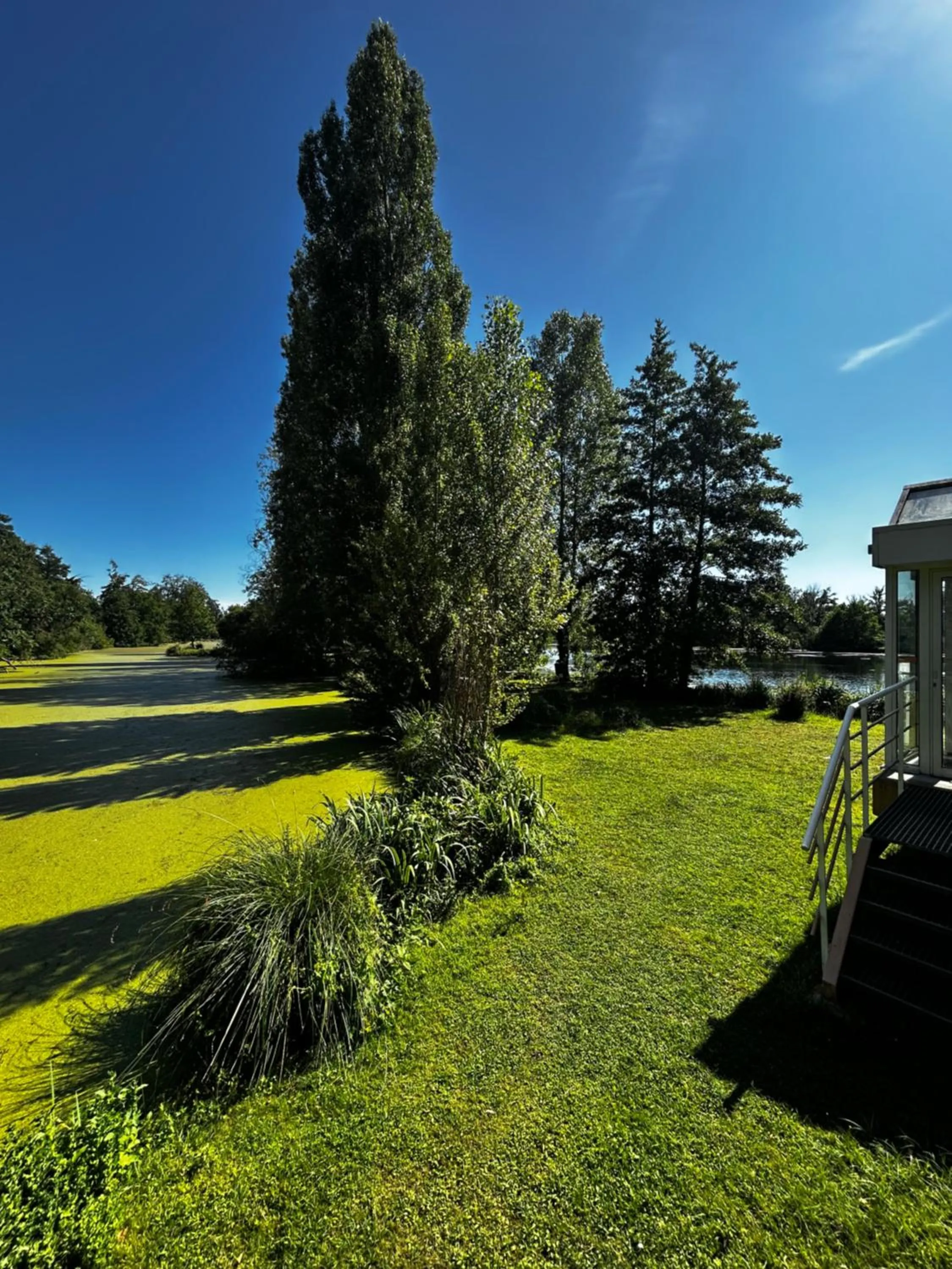 Natural landscape in Hôtel L'ile Du Saussay