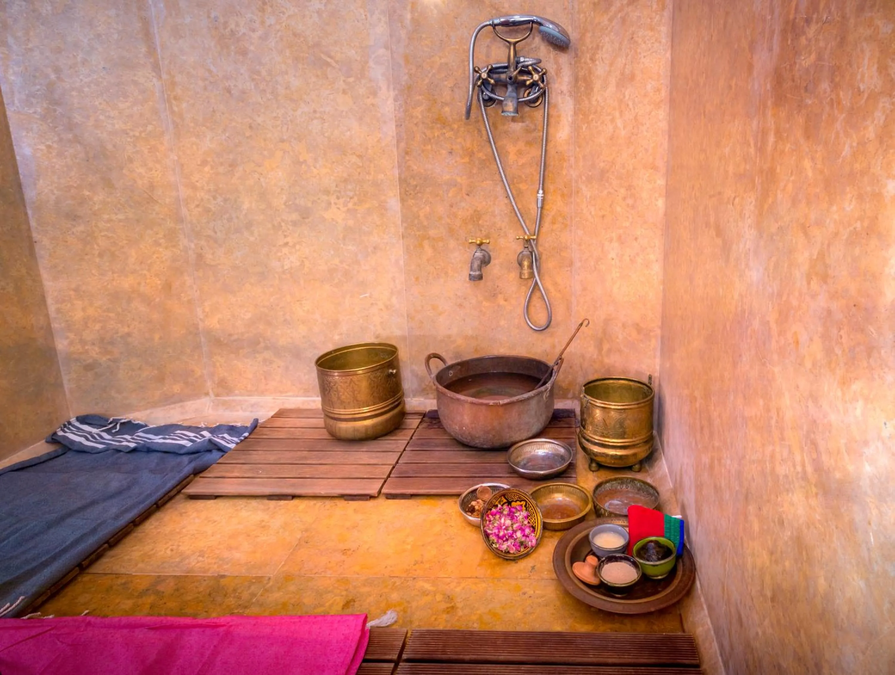 Sauna in Riad Ines Home