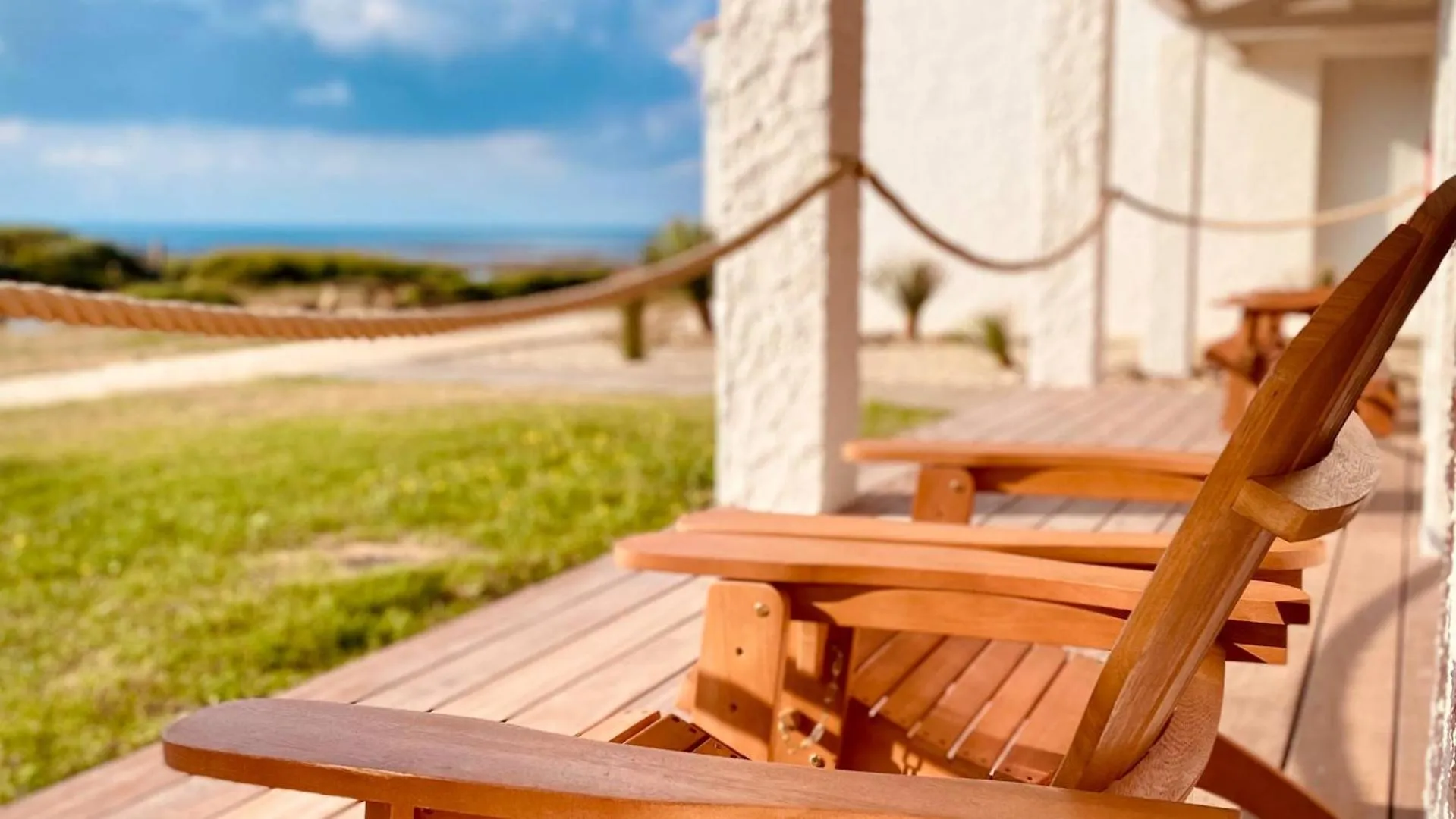 Patio in Hôtel Île de Lumière