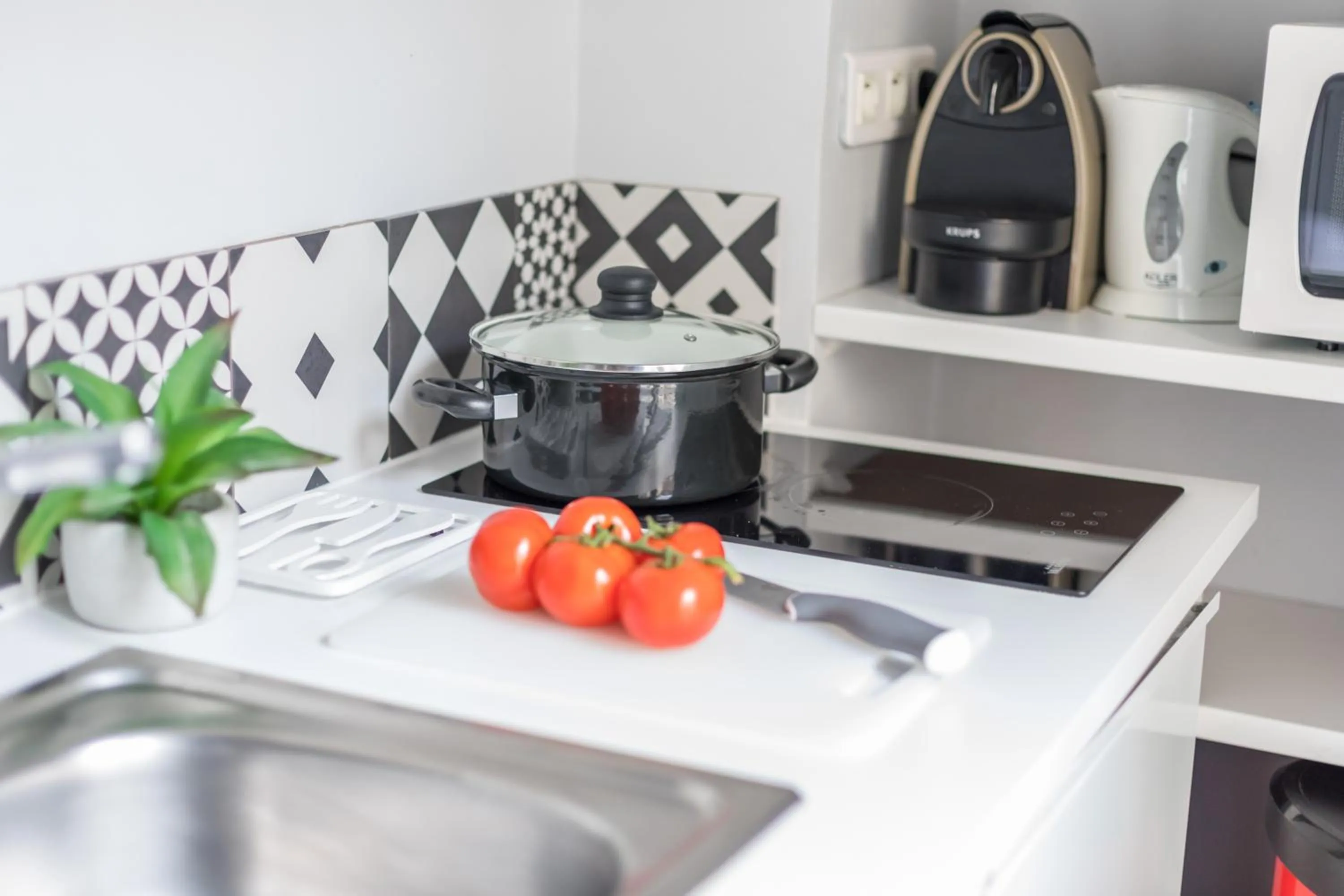 stove in WS Louvre - Etienne Marcel