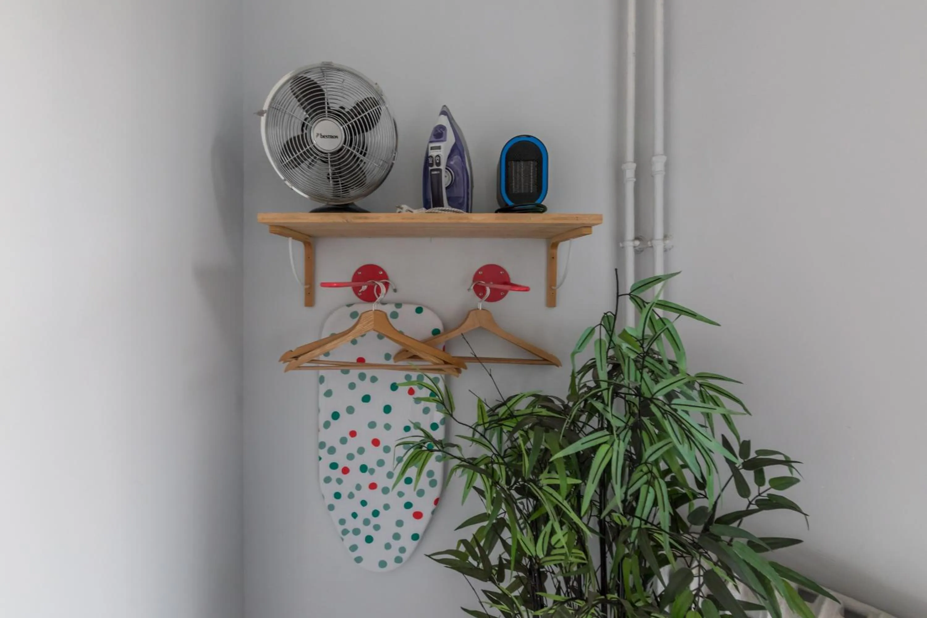 Decorative detail in WS Louvre - Etienne Marcel