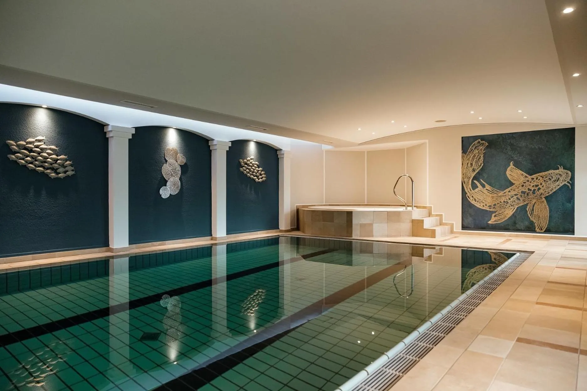 Swimming pool in Seehotel am Tankumsee