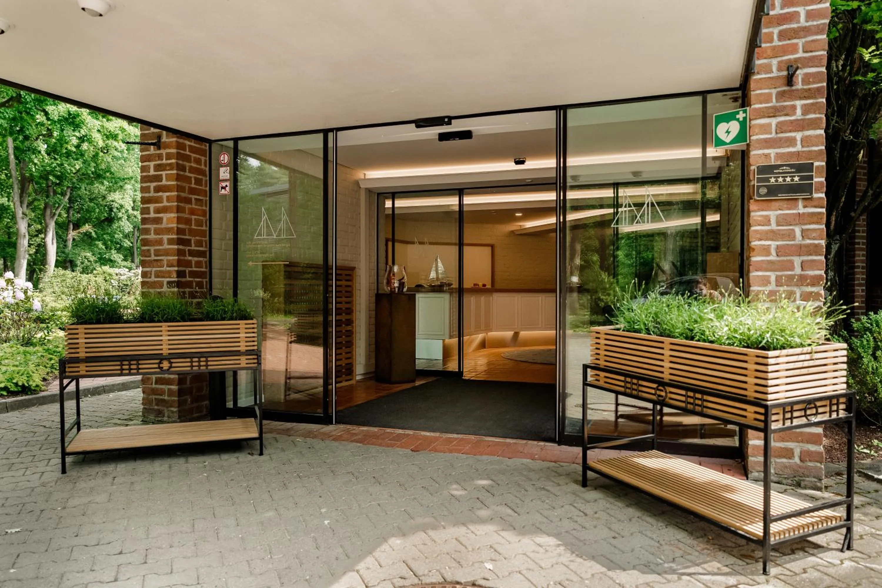 Facade/entrance in Seehotel am Tankumsee